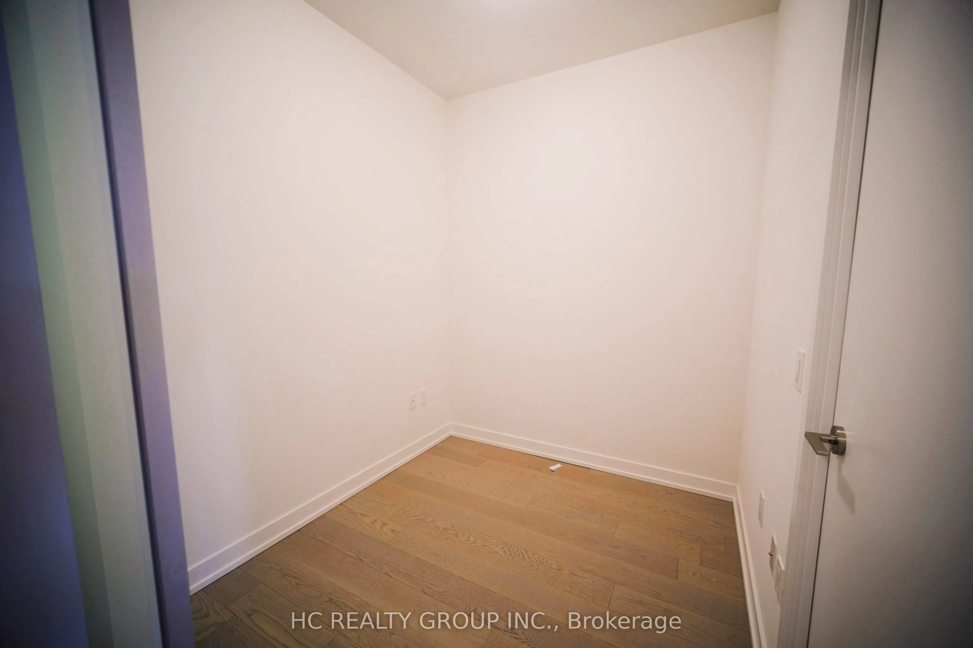1 Yorkville Avenue #4512
