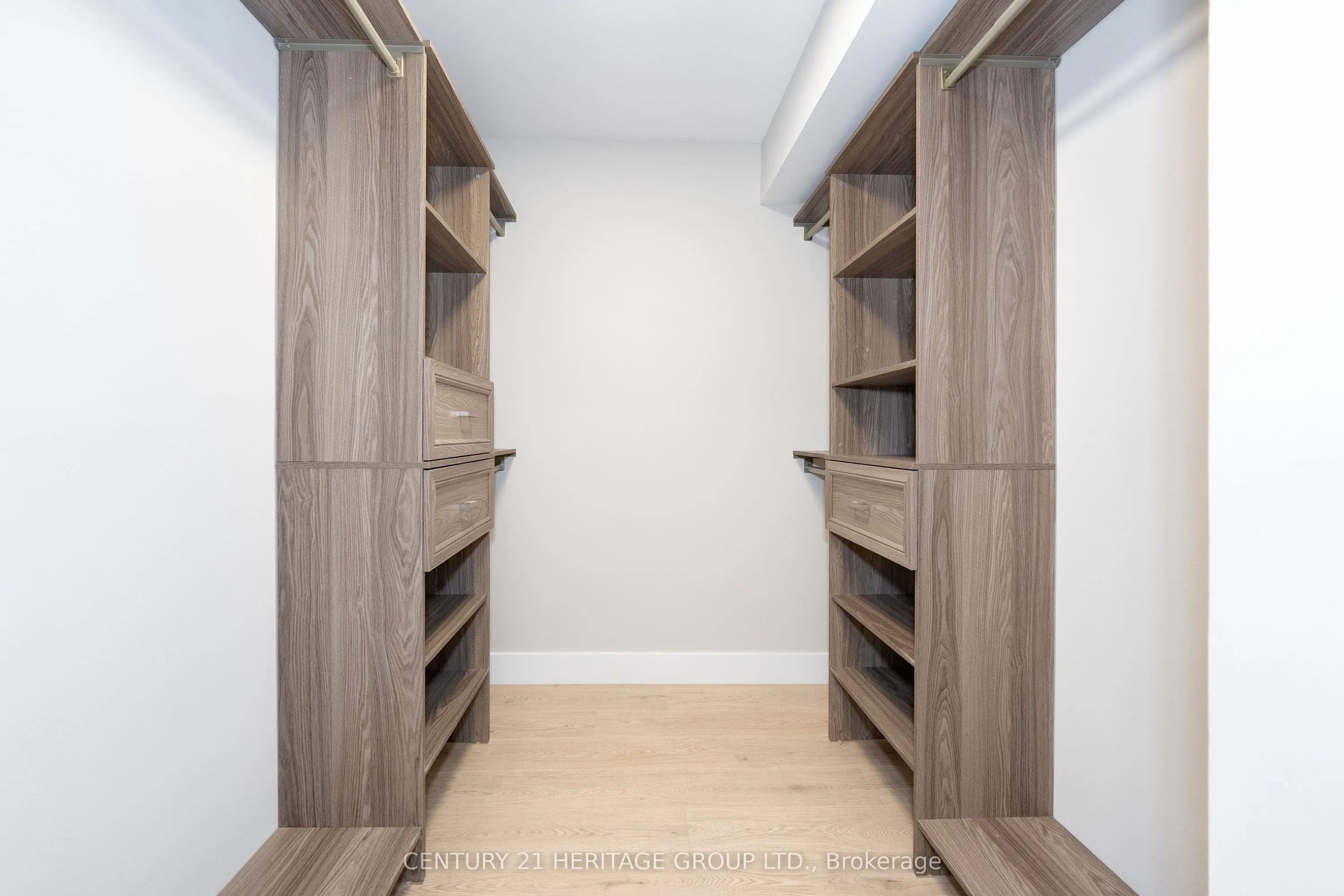 3303 Don Mills Road, #406