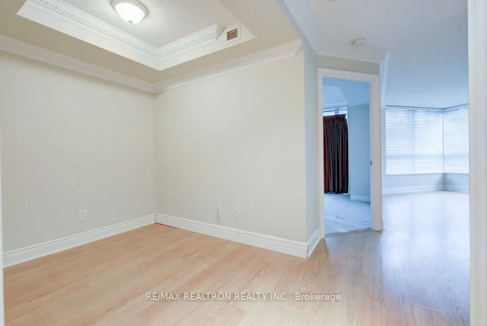 10 Northtown Way, #410