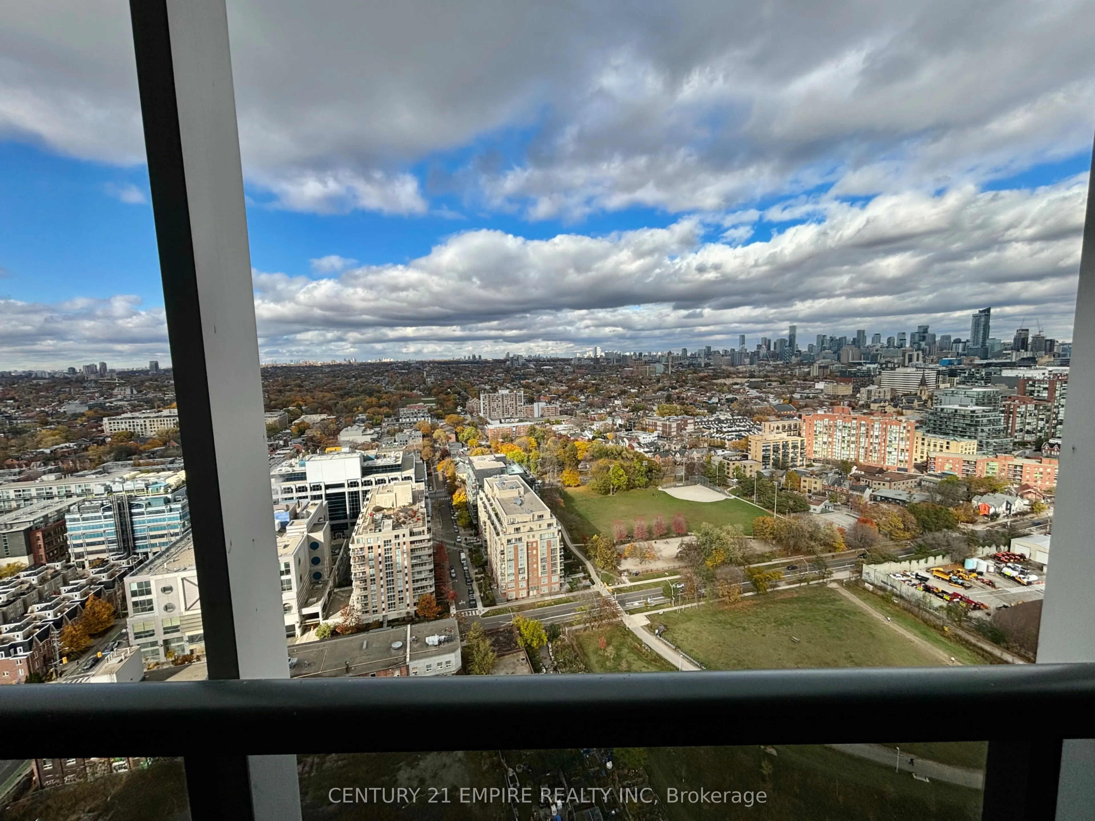 50 Ordnance Street, #2607