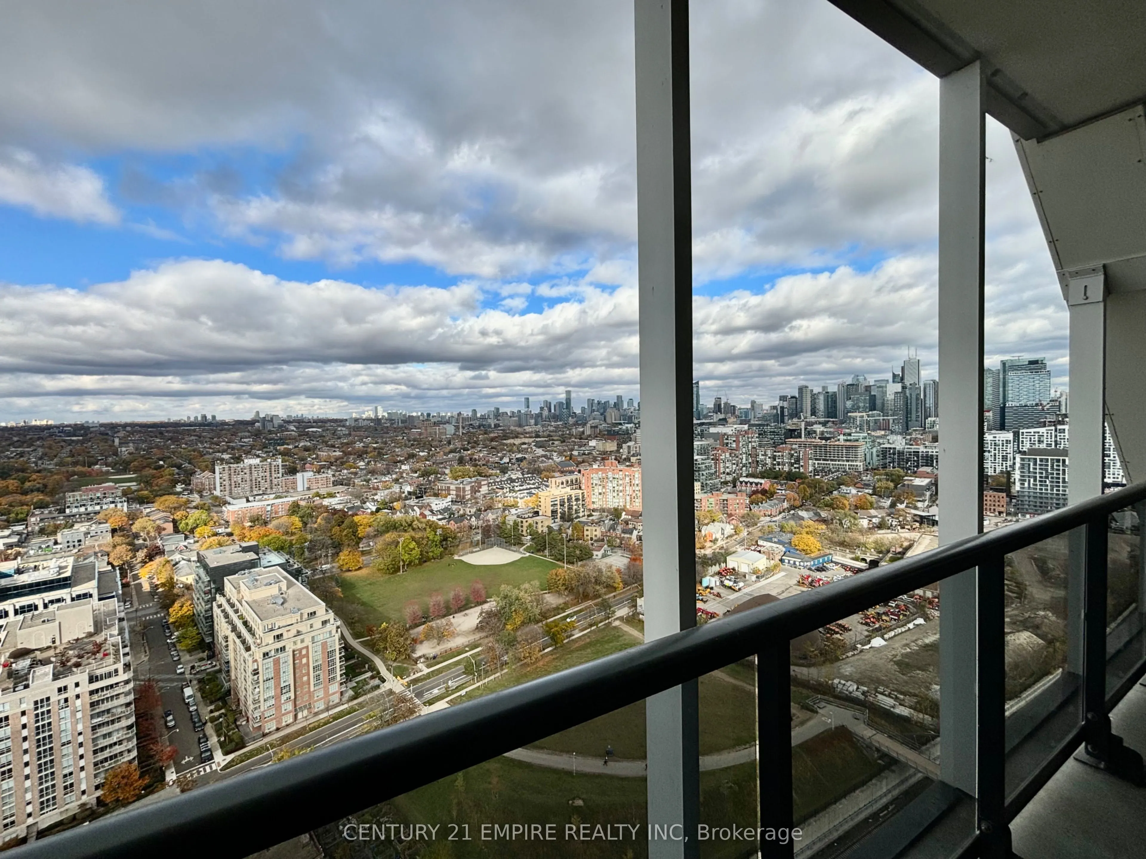 50 Ordnance Street, #2607