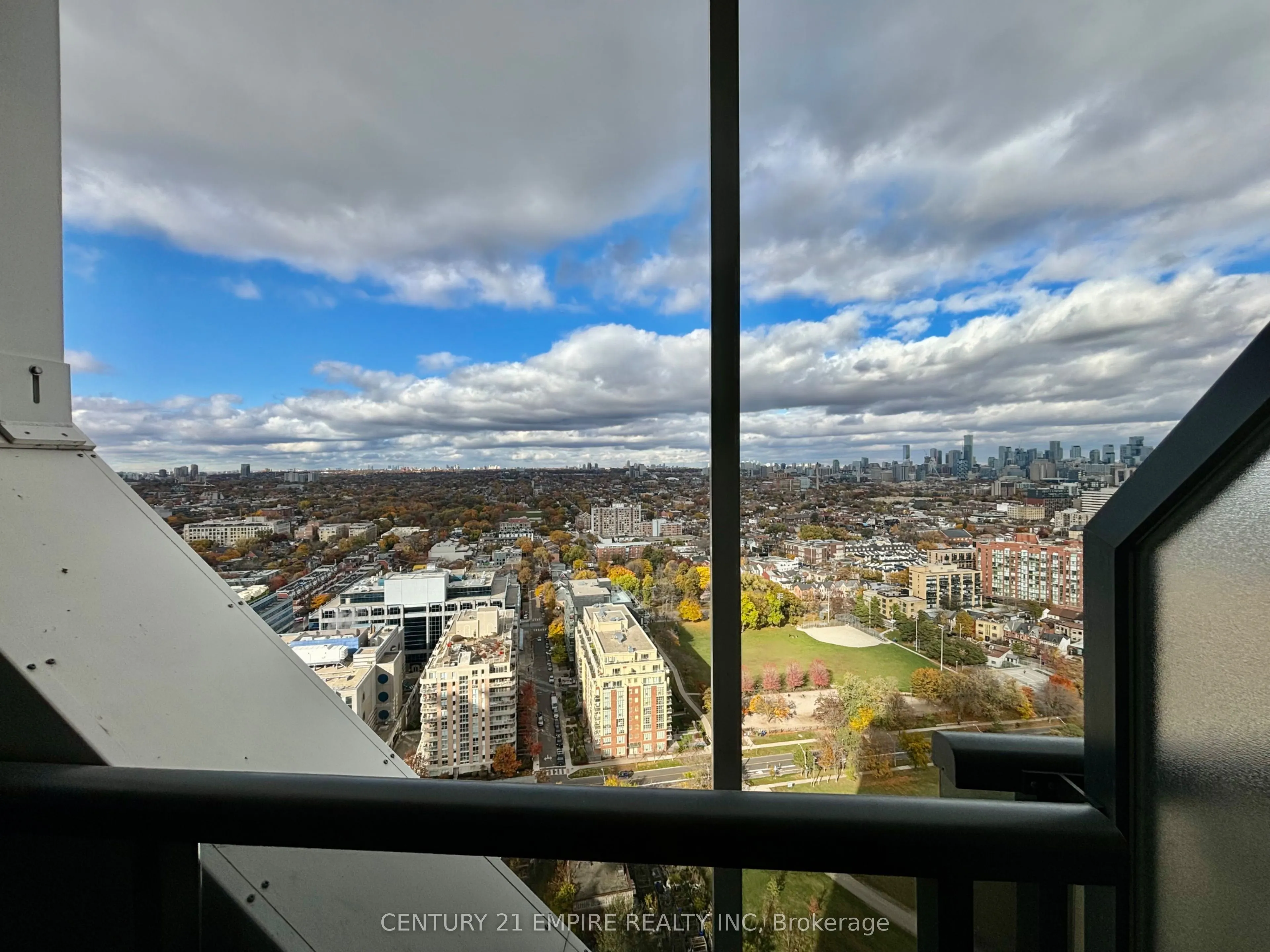 50 Ordnance Street, #2607