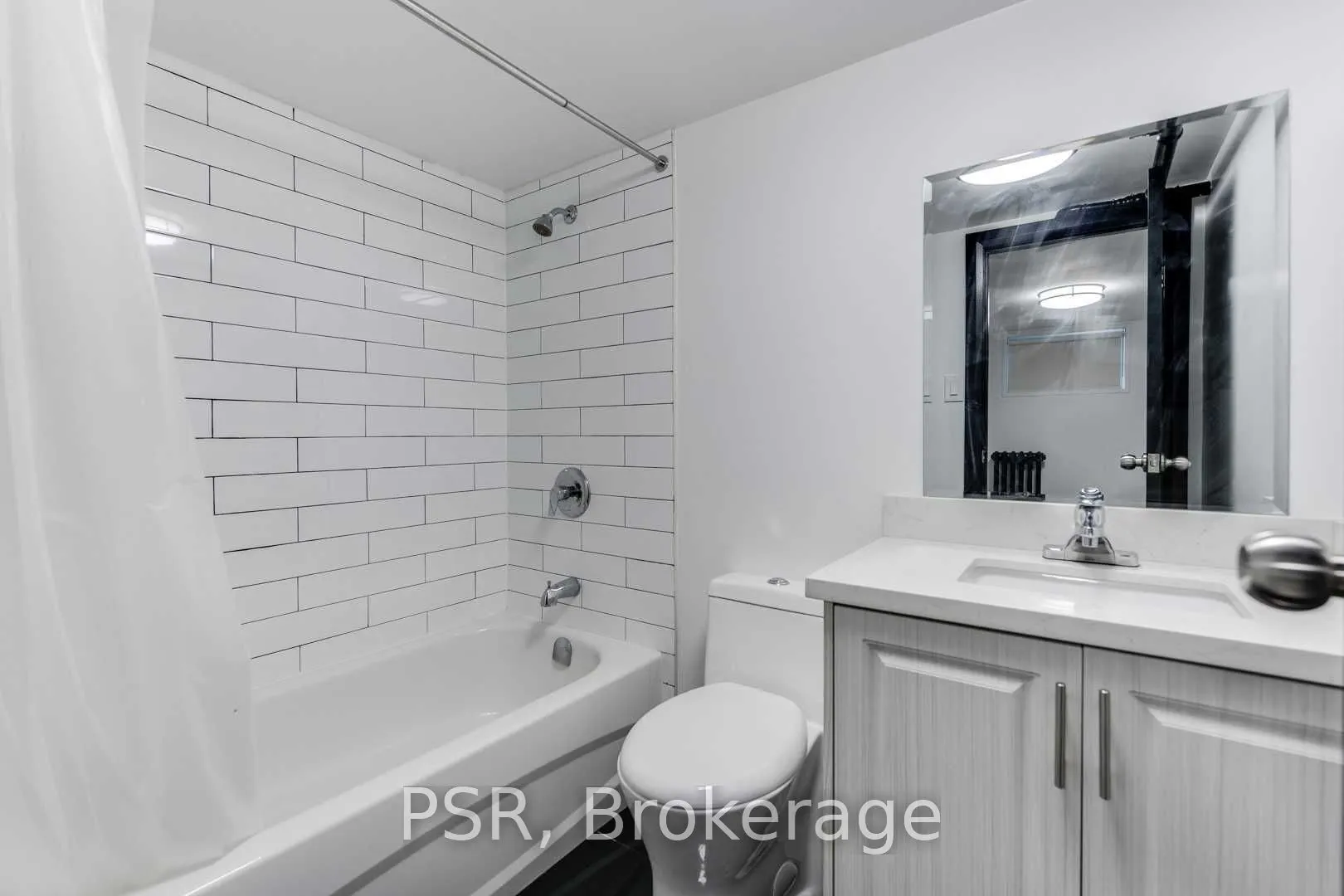 260 Sherbourne Street, #10