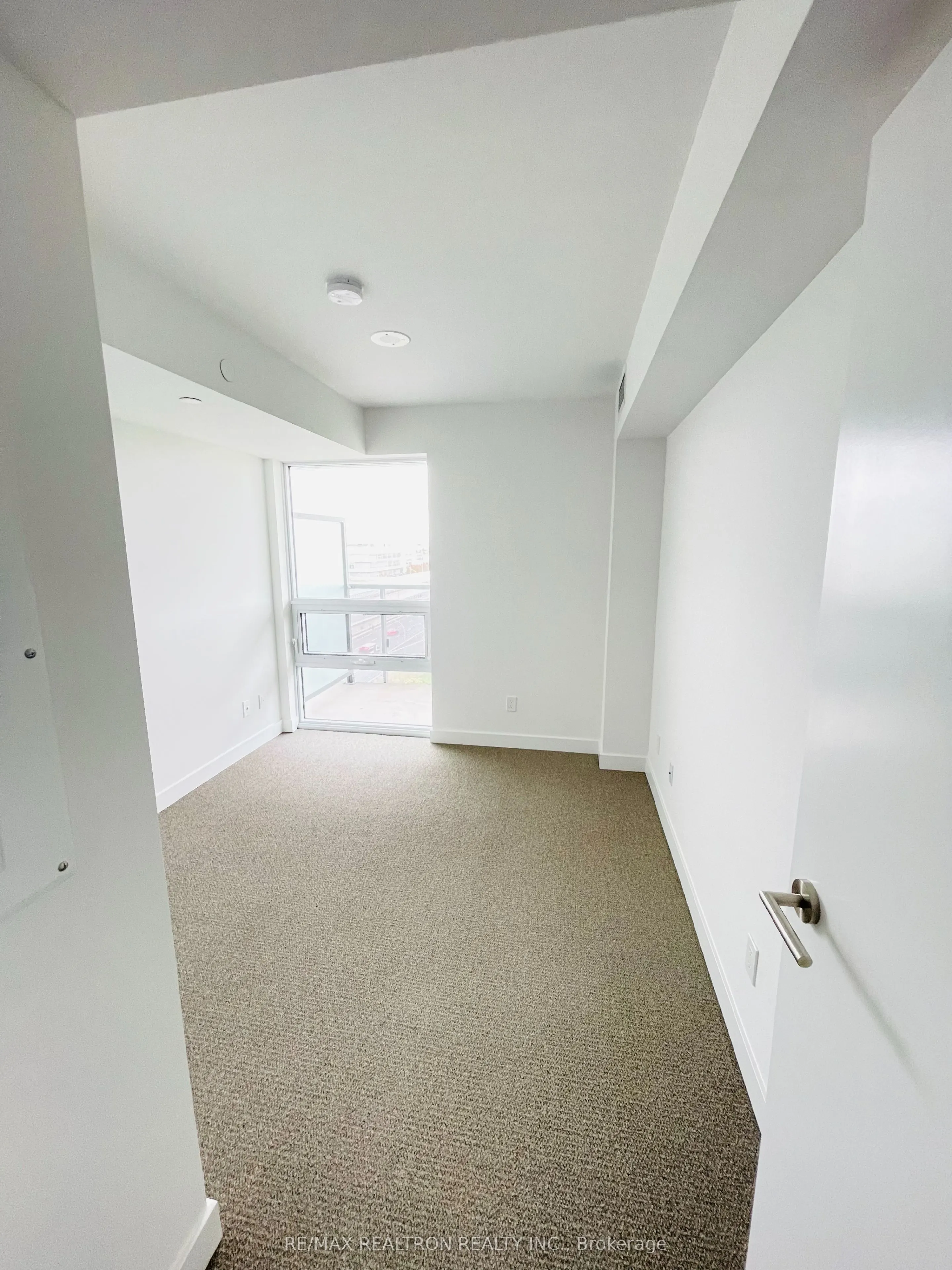 120 Varna Drive #1007