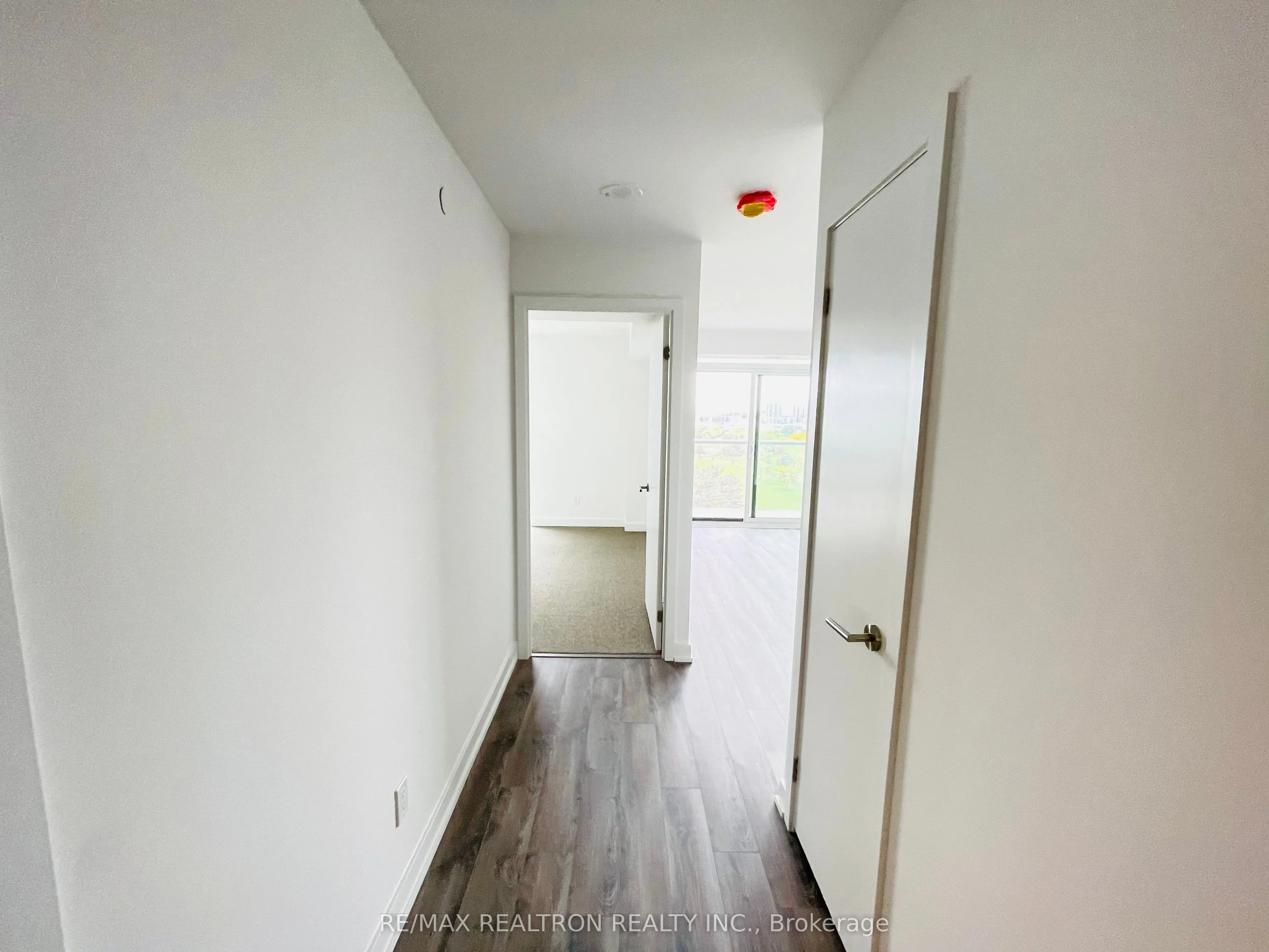 120 Varna Drive #1007