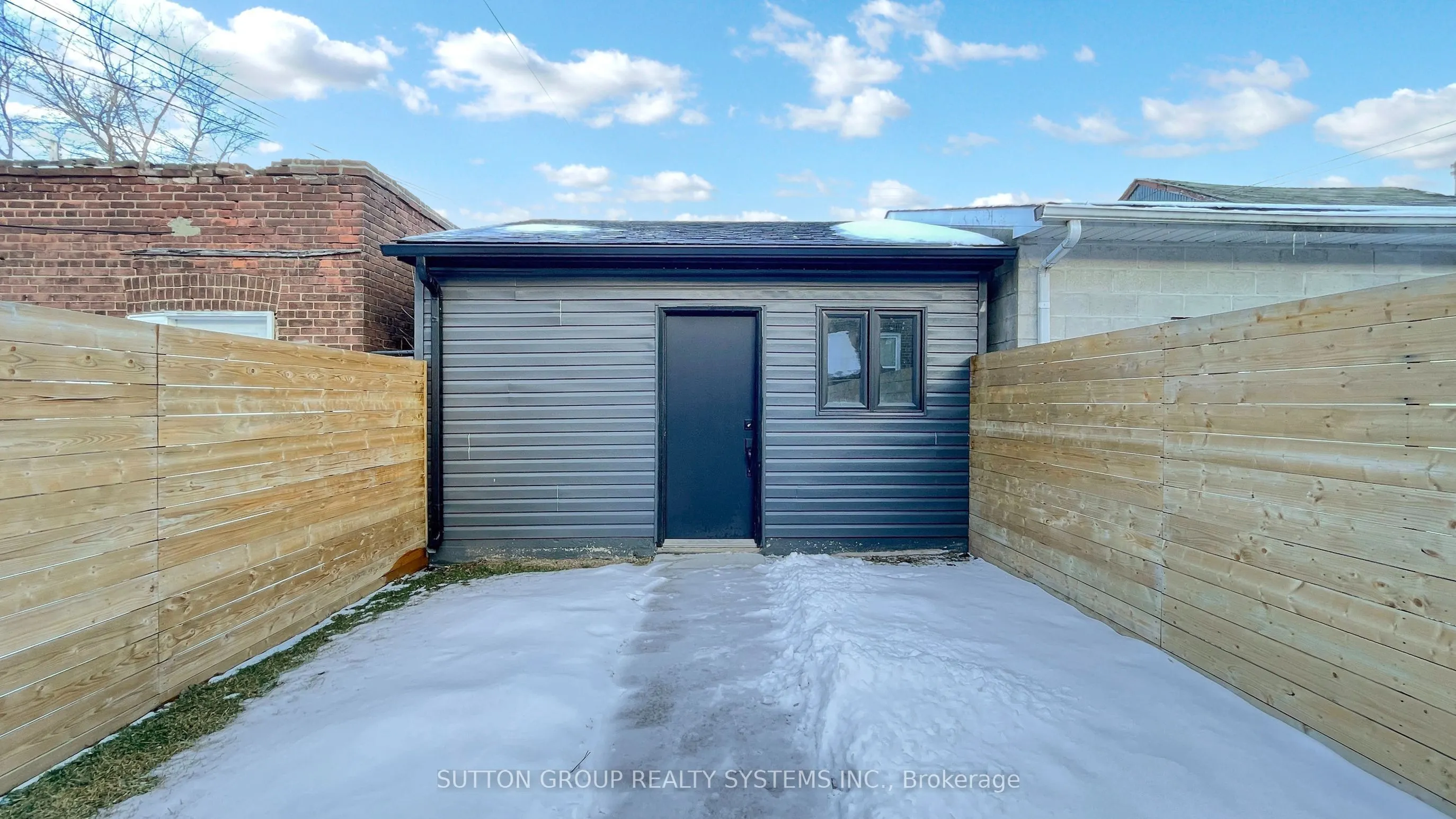 225 Christie Street