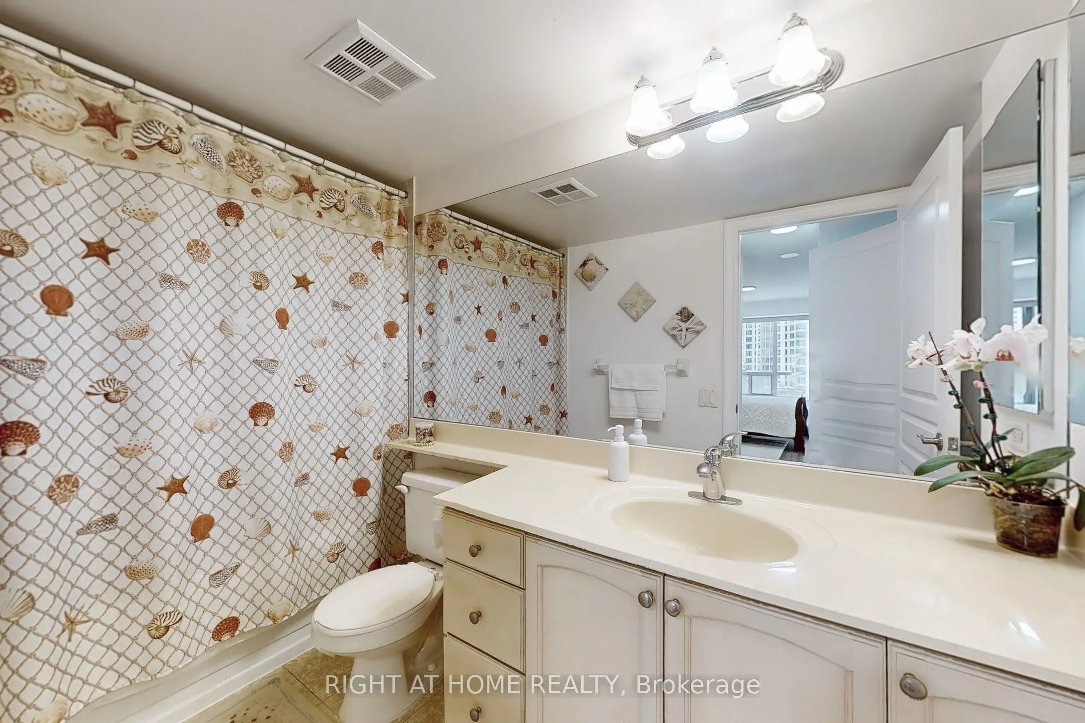 8 Mckee Avenue, #901