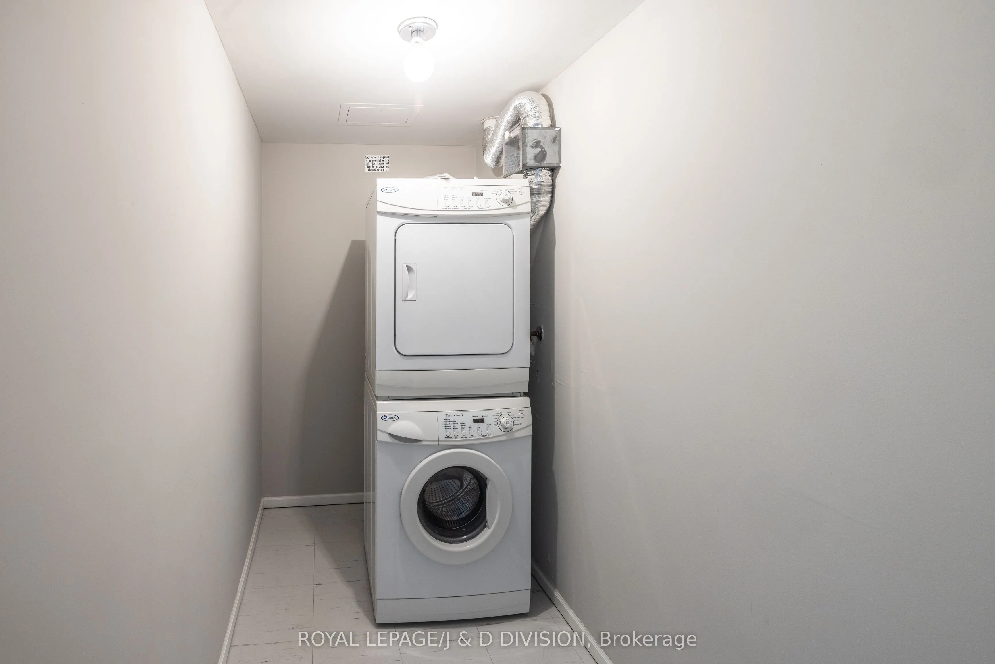 717 Bay Street, #1004