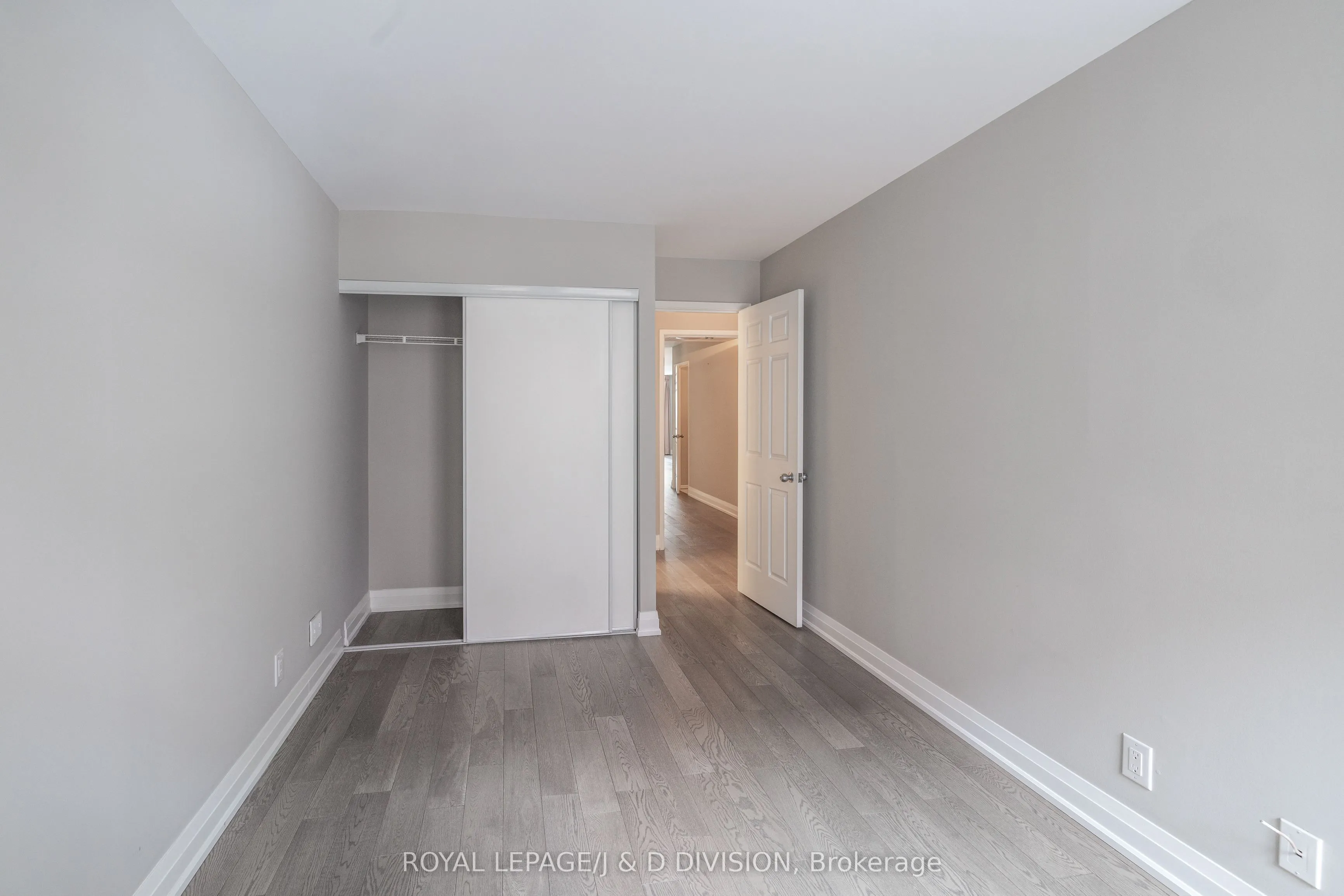 717 Bay Street, #1004