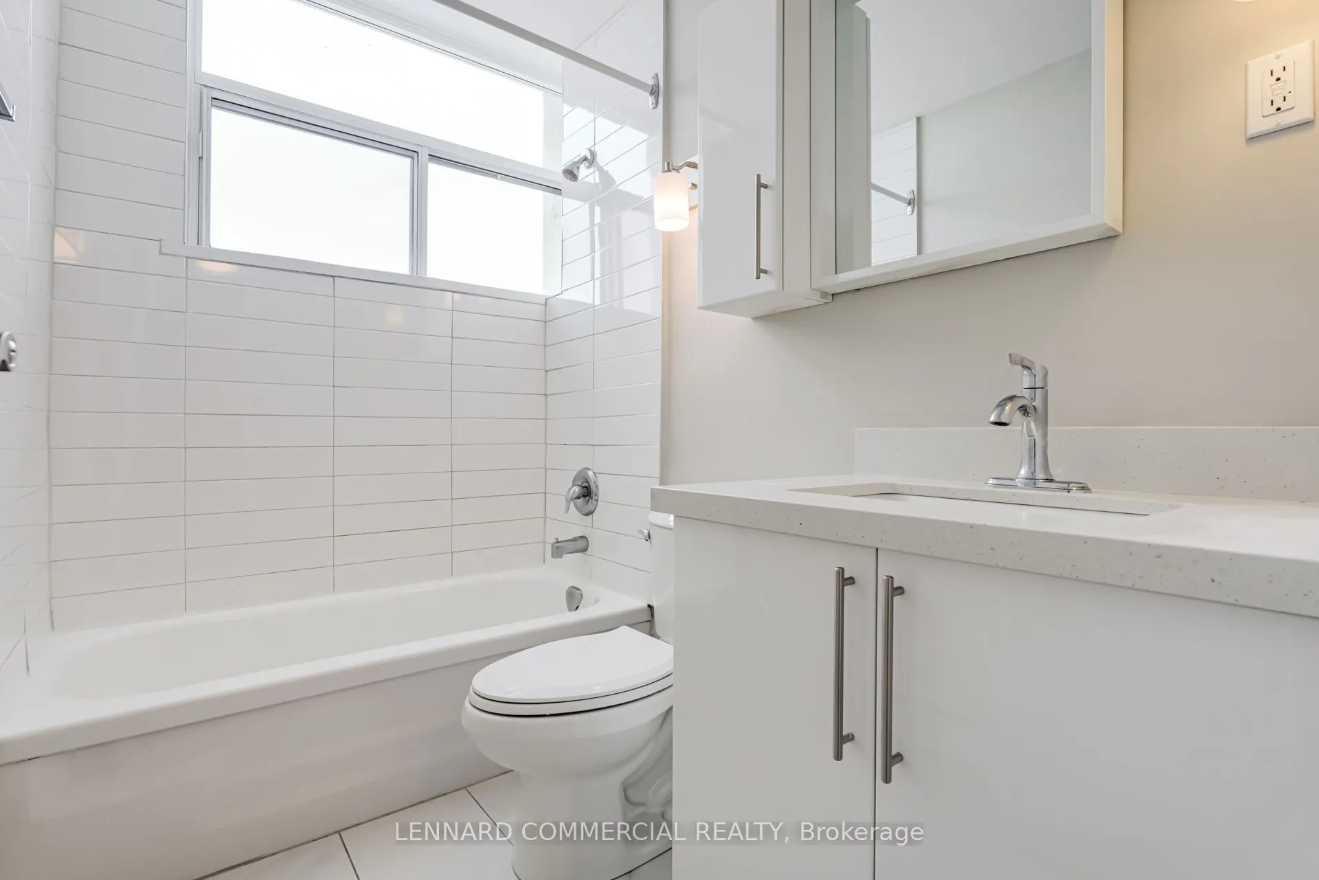 40 Pleasant Boulevard, #3202