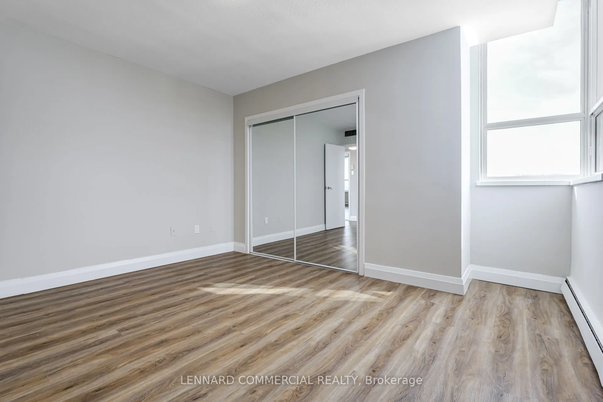 40 Pleasant Boulevard, #3202