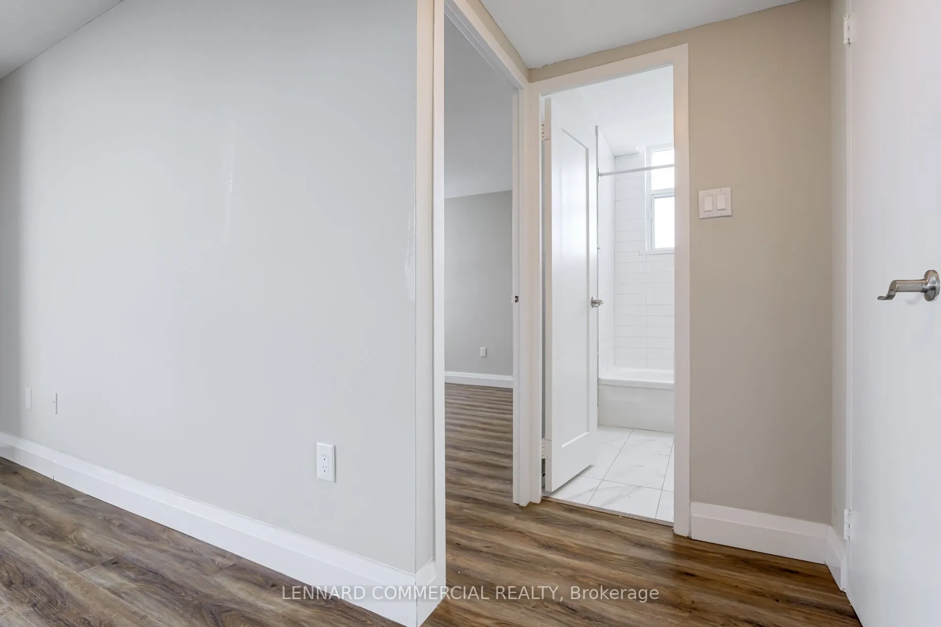 40 Pleasant Boulevard, #3202