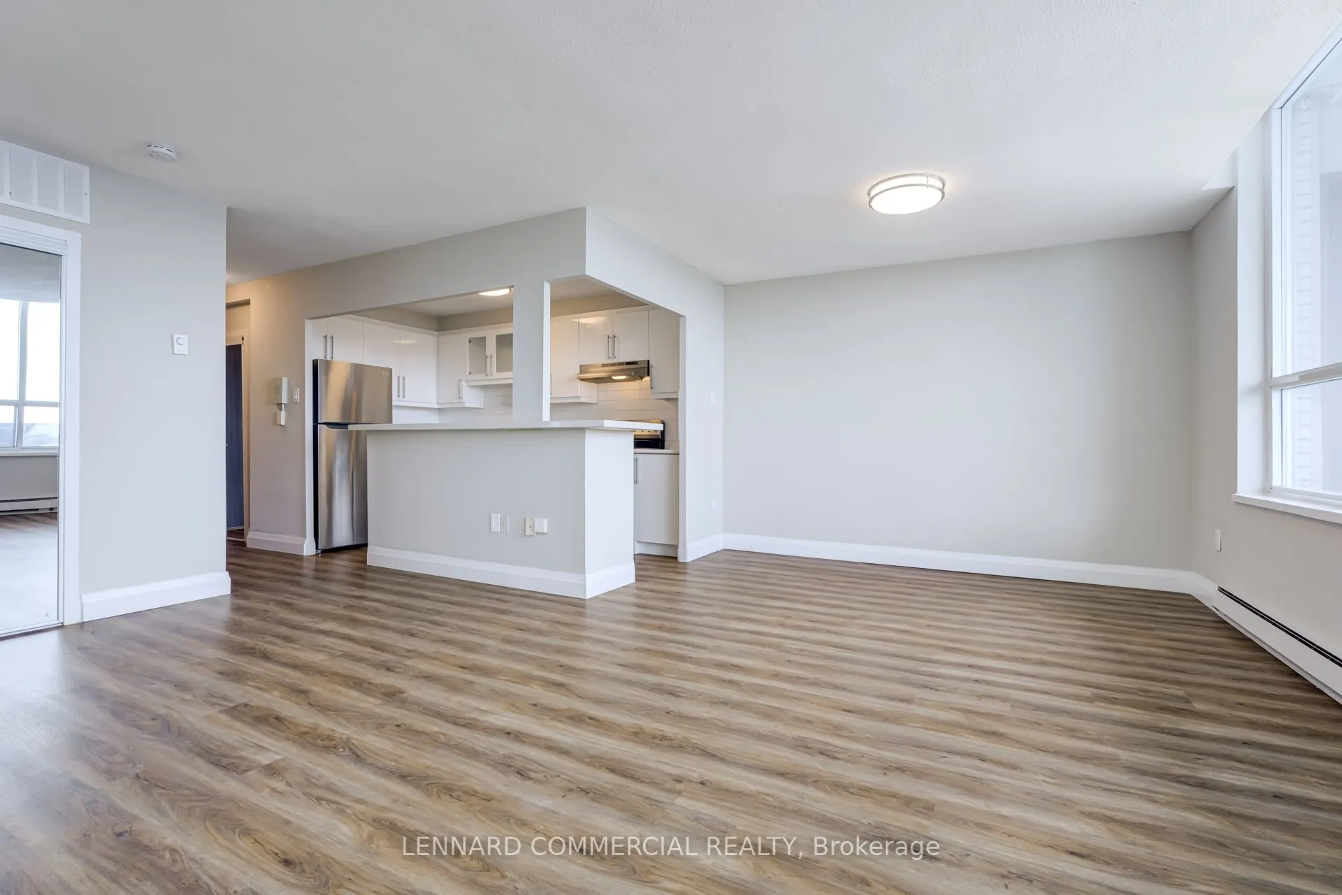 40 Pleasant Boulevard, #3202