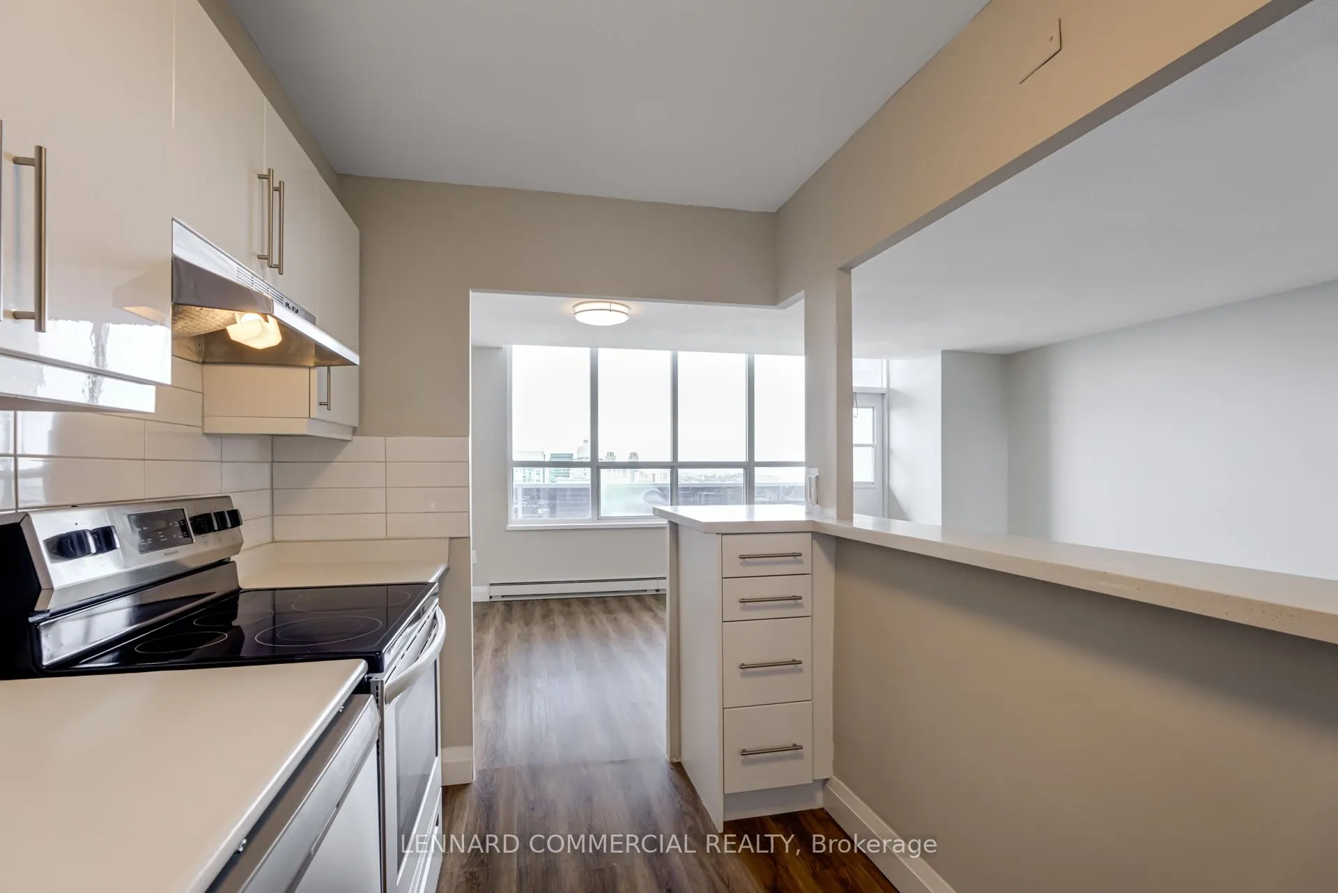 40 Pleasant Boulevard, #3202