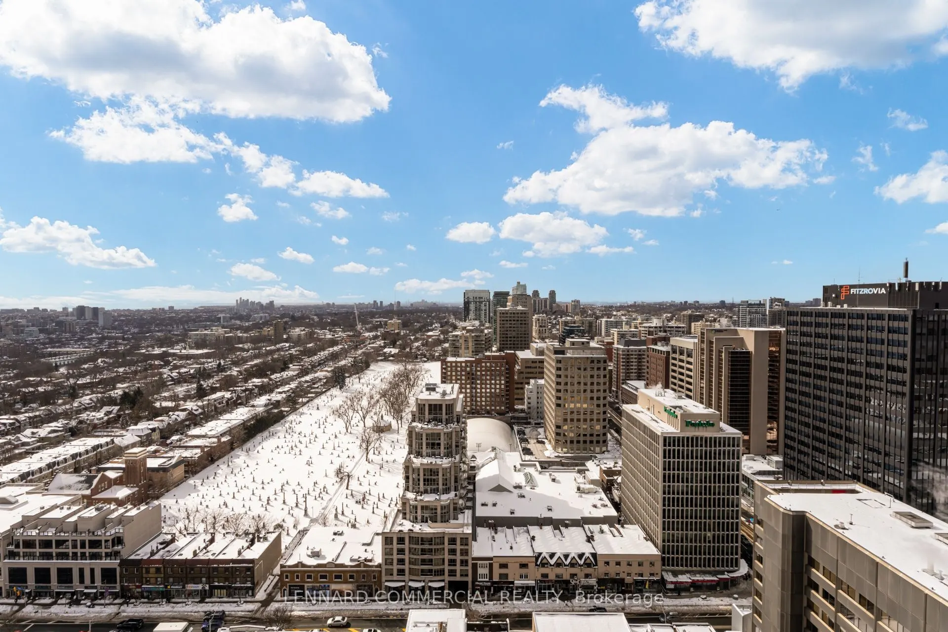 40 Pleasant Boulevard, #3202