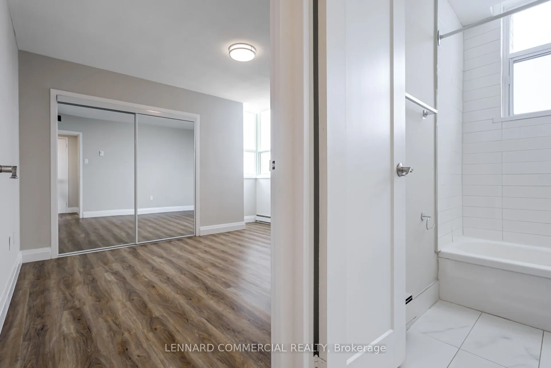 40 Pleasant Boulevard, #3202