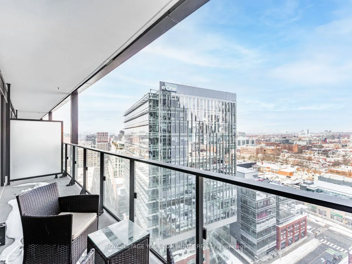 125 Peter Street, #1604