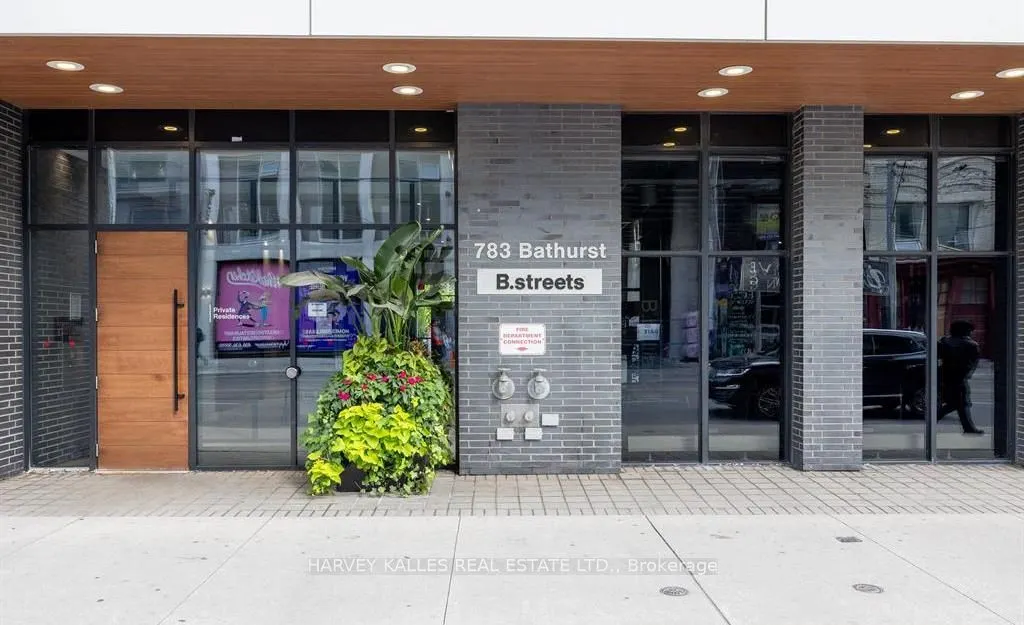 783 Bathurst Street #413