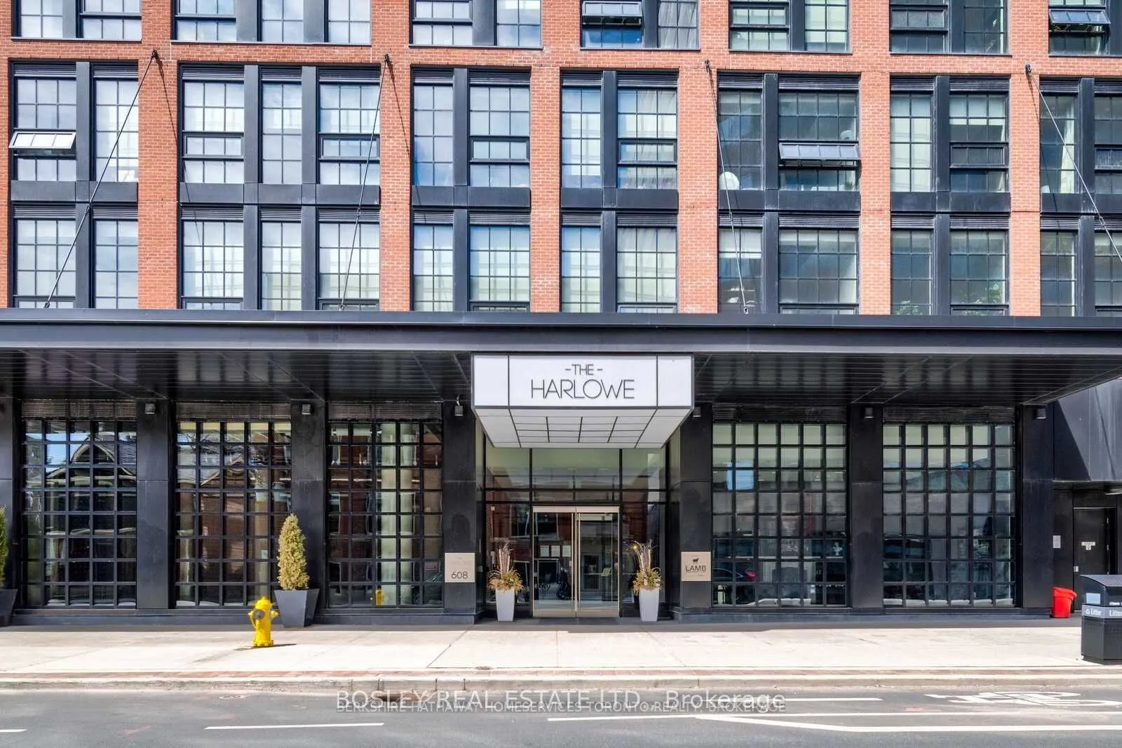 608 Richmond Street W #709