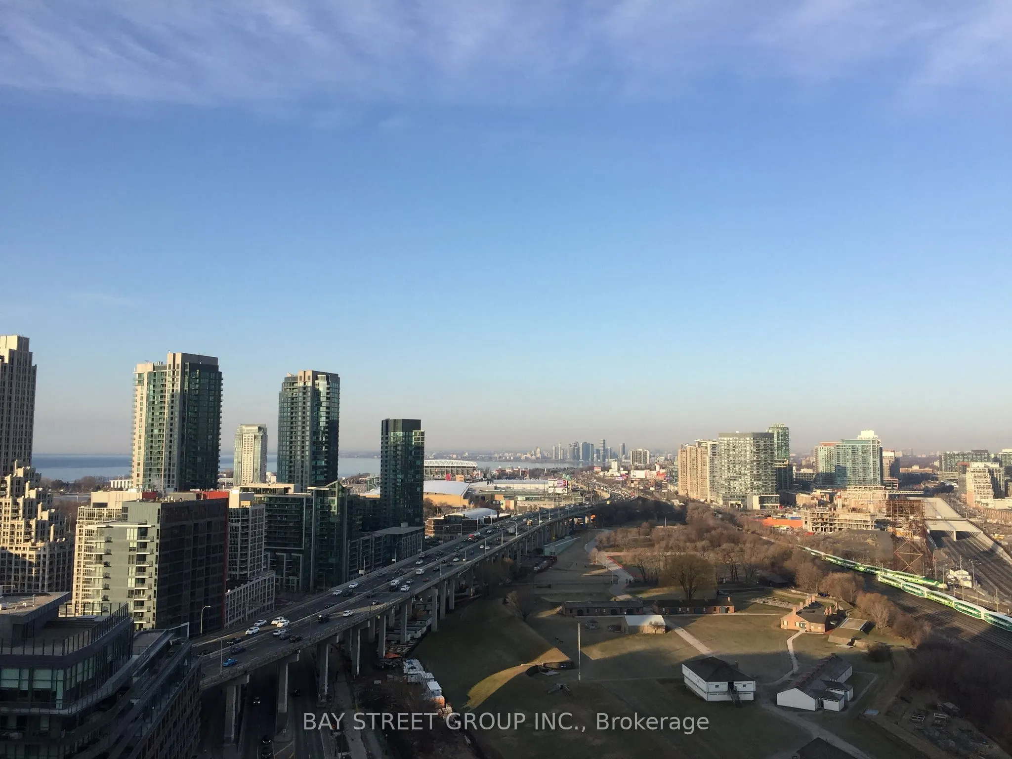 170 Fort York Boulevard, #2112