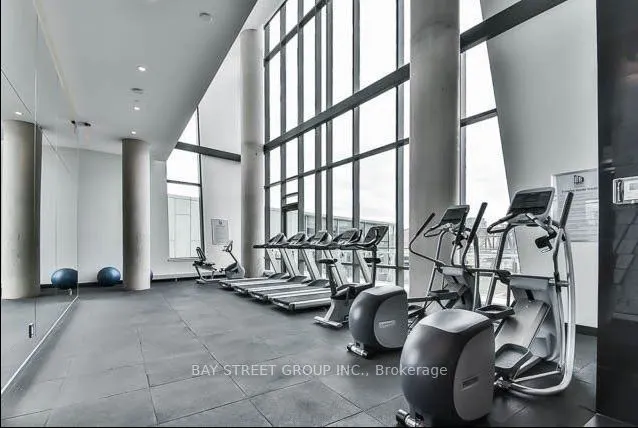 170 Fort York Boulevard, #2112
