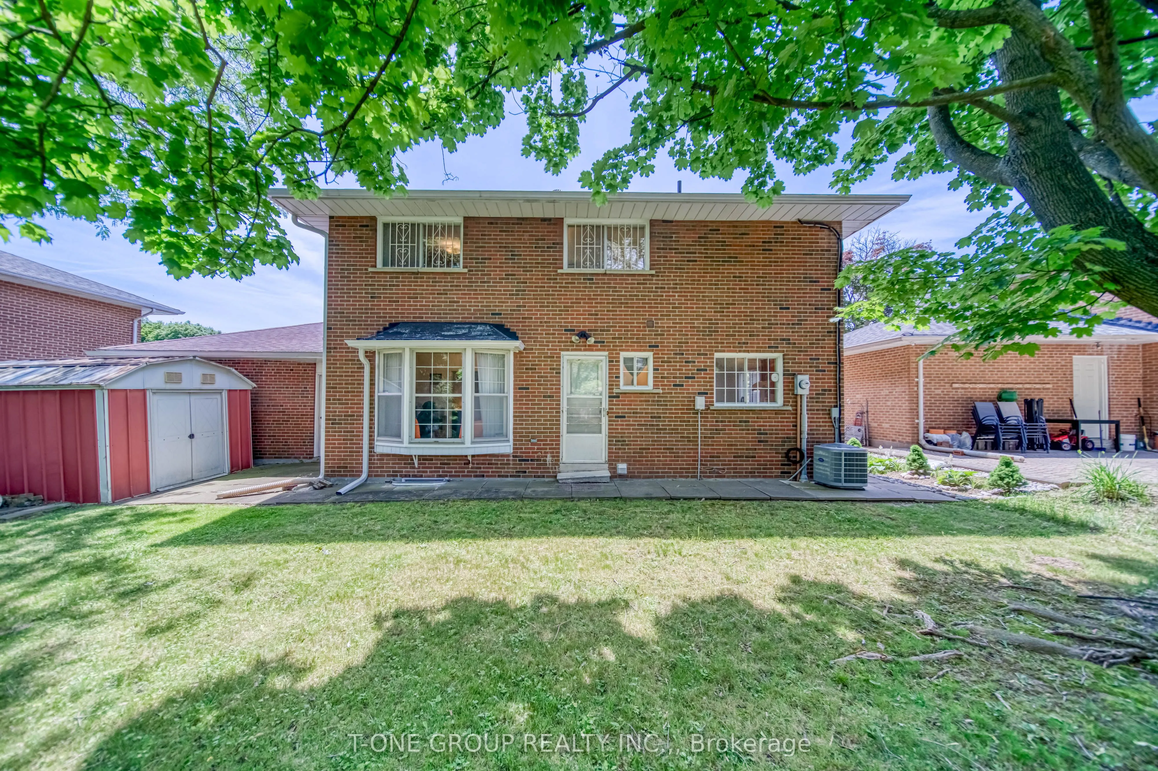 20 Zircon Court