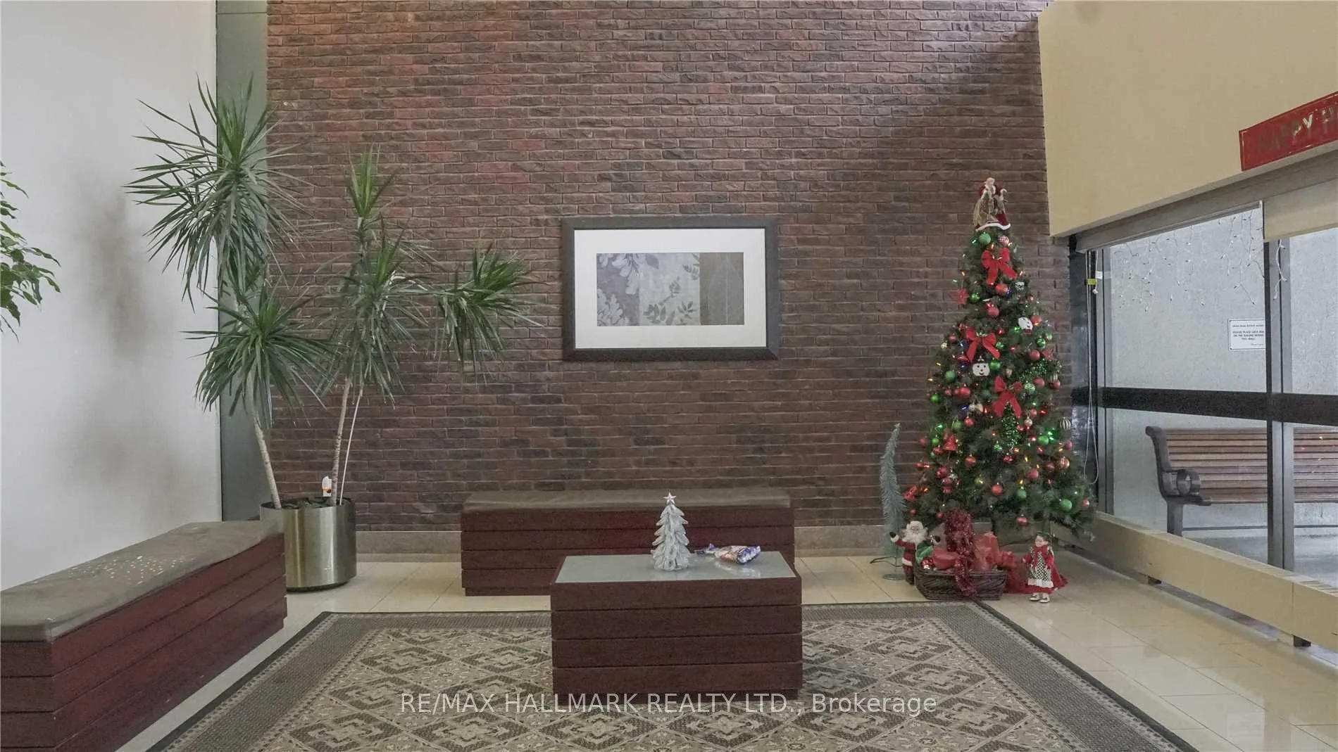 260 Seneca Hill Drive, #1211