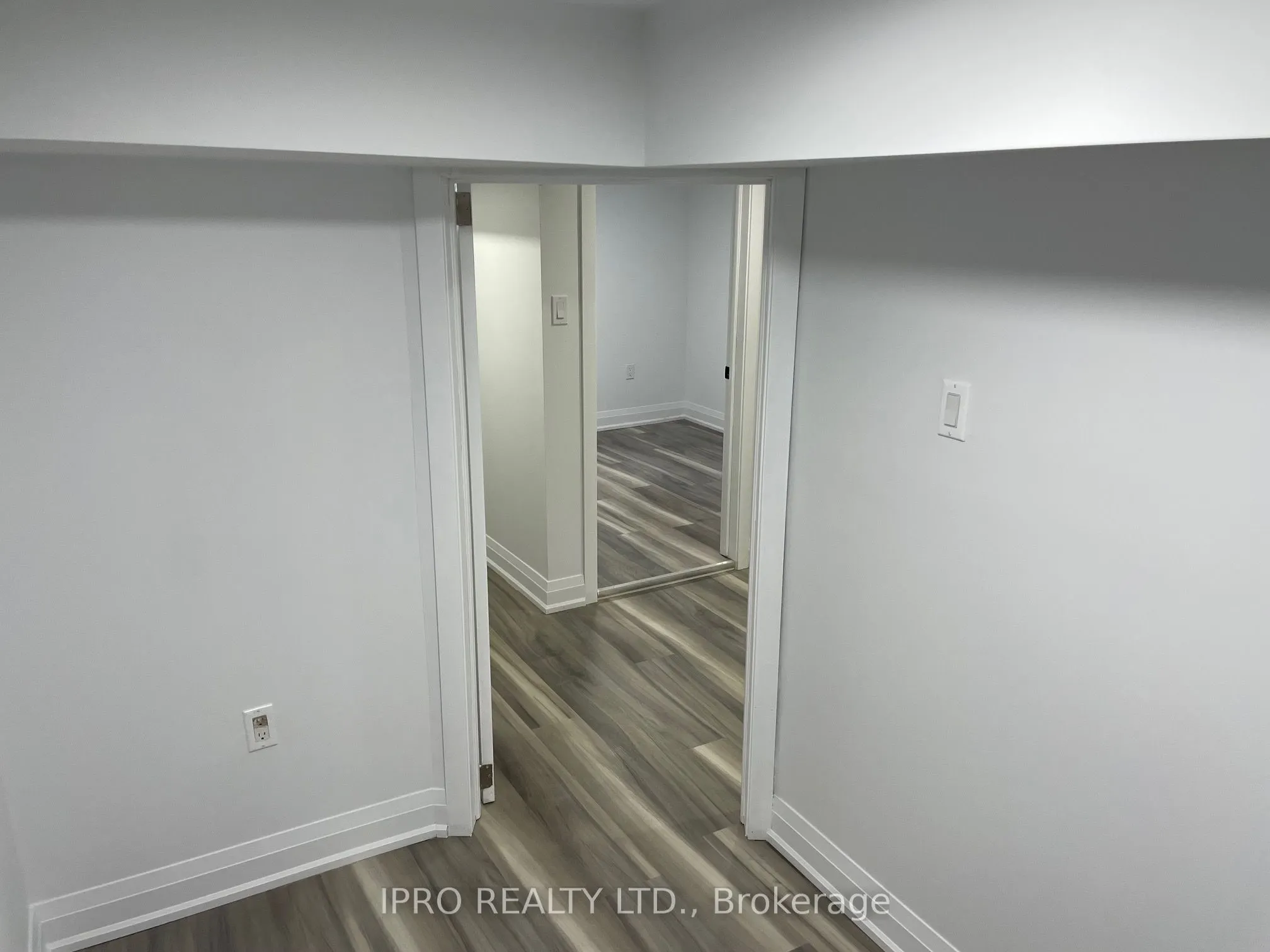 1211 College Street, #Basemnt