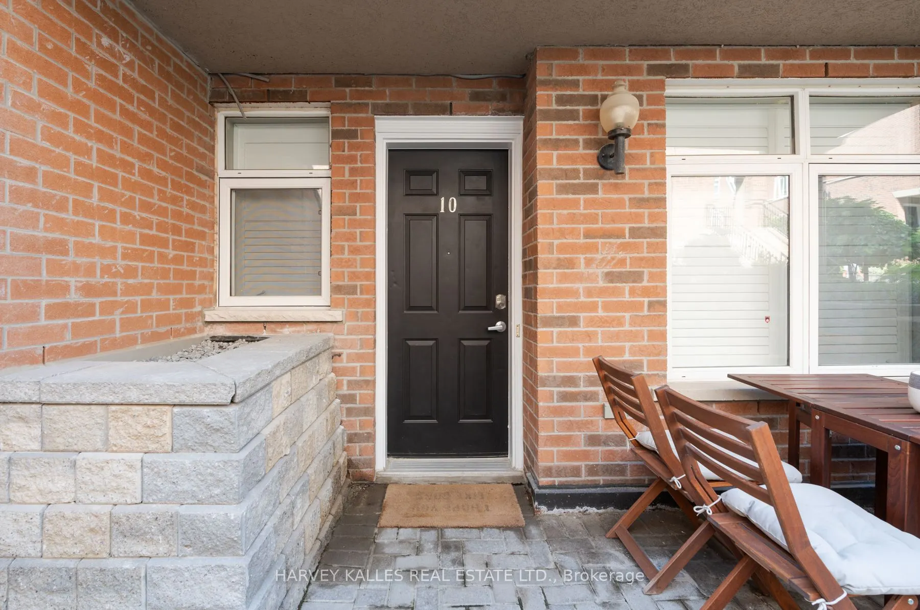 85 Lillian Street, #10