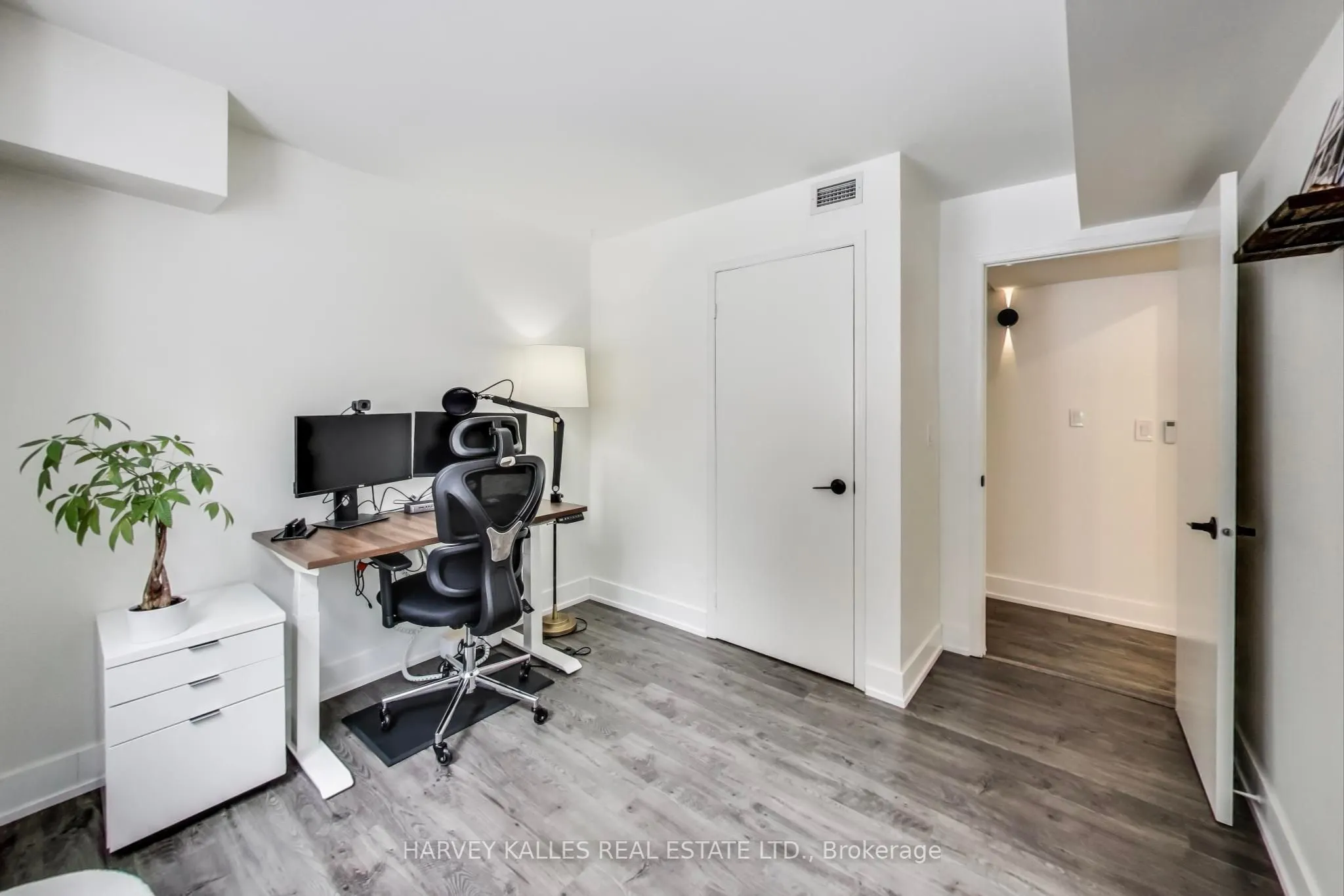 85 Lillian Street, #10