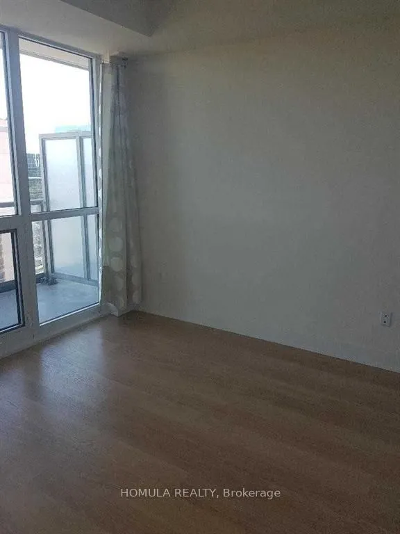 88 Sheppard Avenue E, #1510