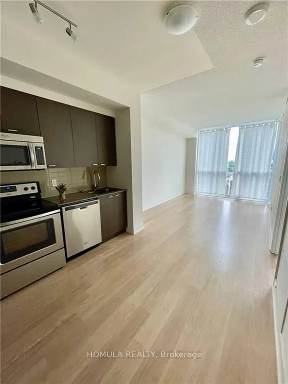 88 Sheppard Avenue E, #1510