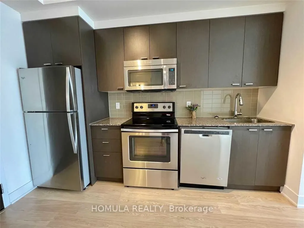88 Sheppard Avenue E, #1510