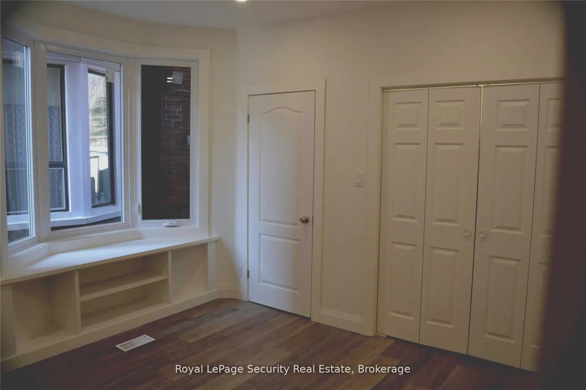6 Rusholme Park Crescent, #Main