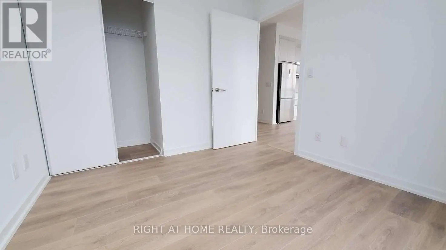 38 Forest Manor Road, #2407