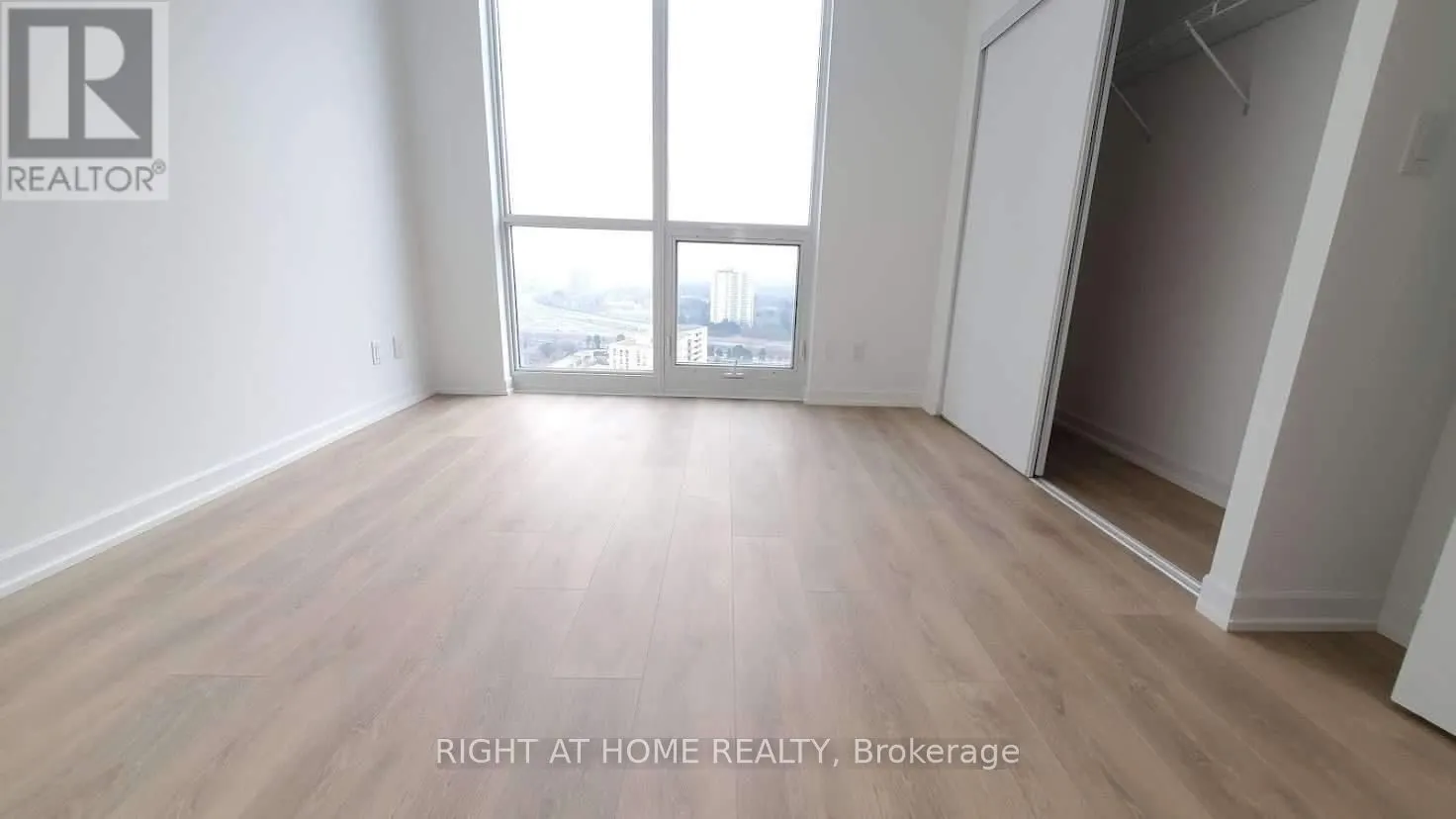 38 Forest Manor Road, #2407