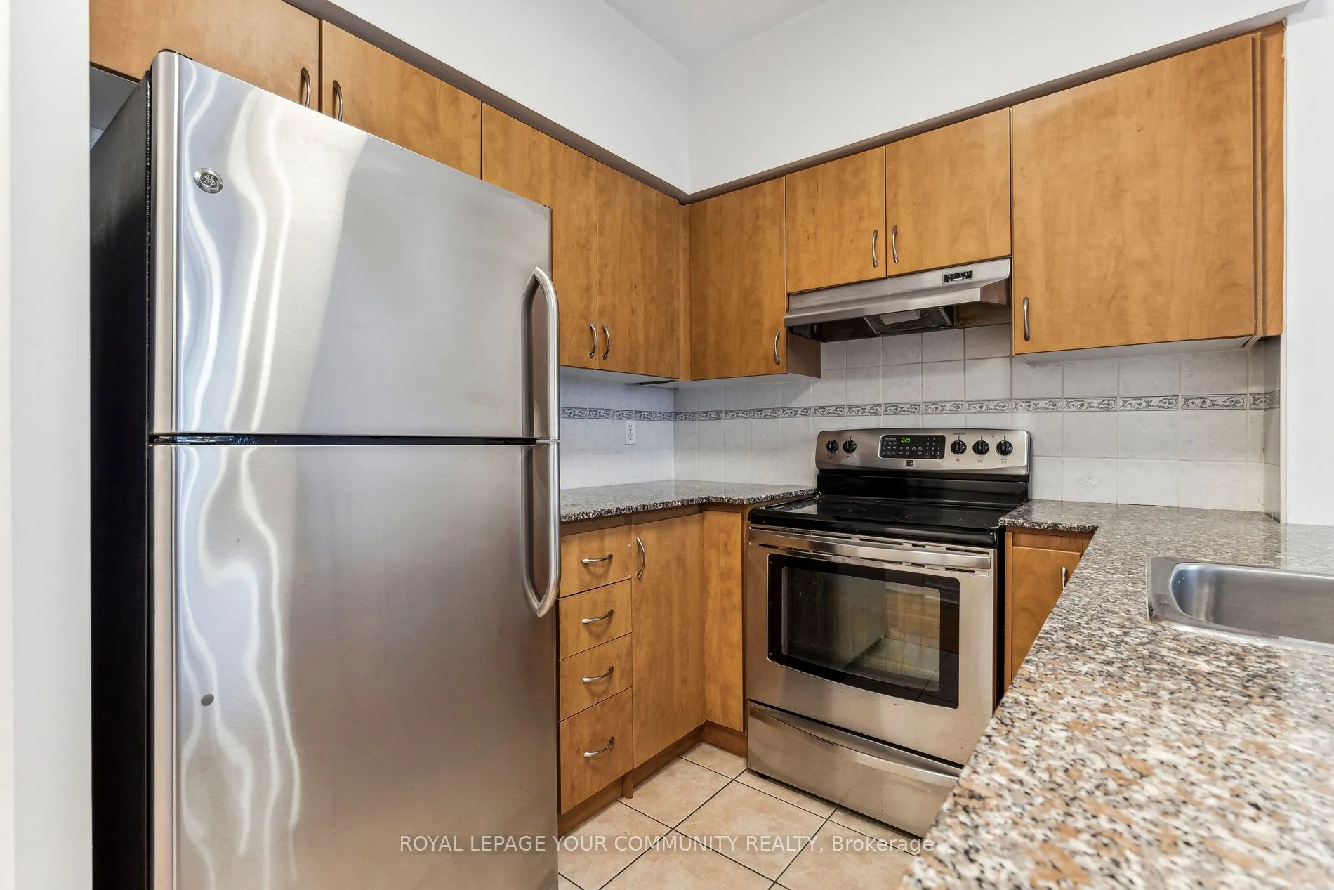 207 Wellesley Street E, #103
