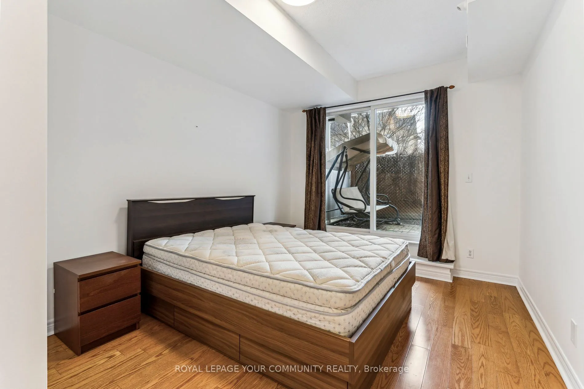 207 Wellesley Street E, #103