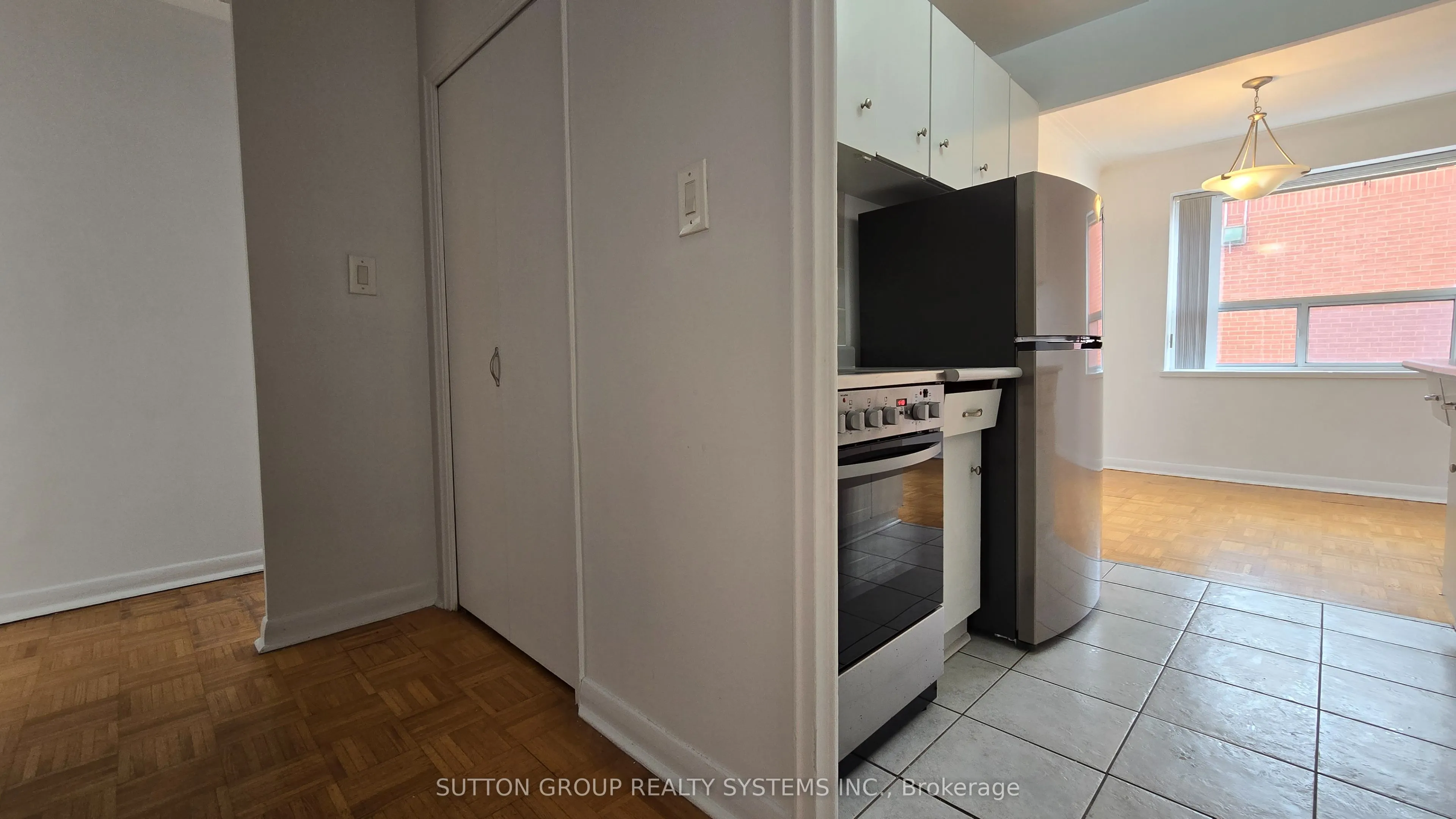 365 Eglinton Avenue E, #507