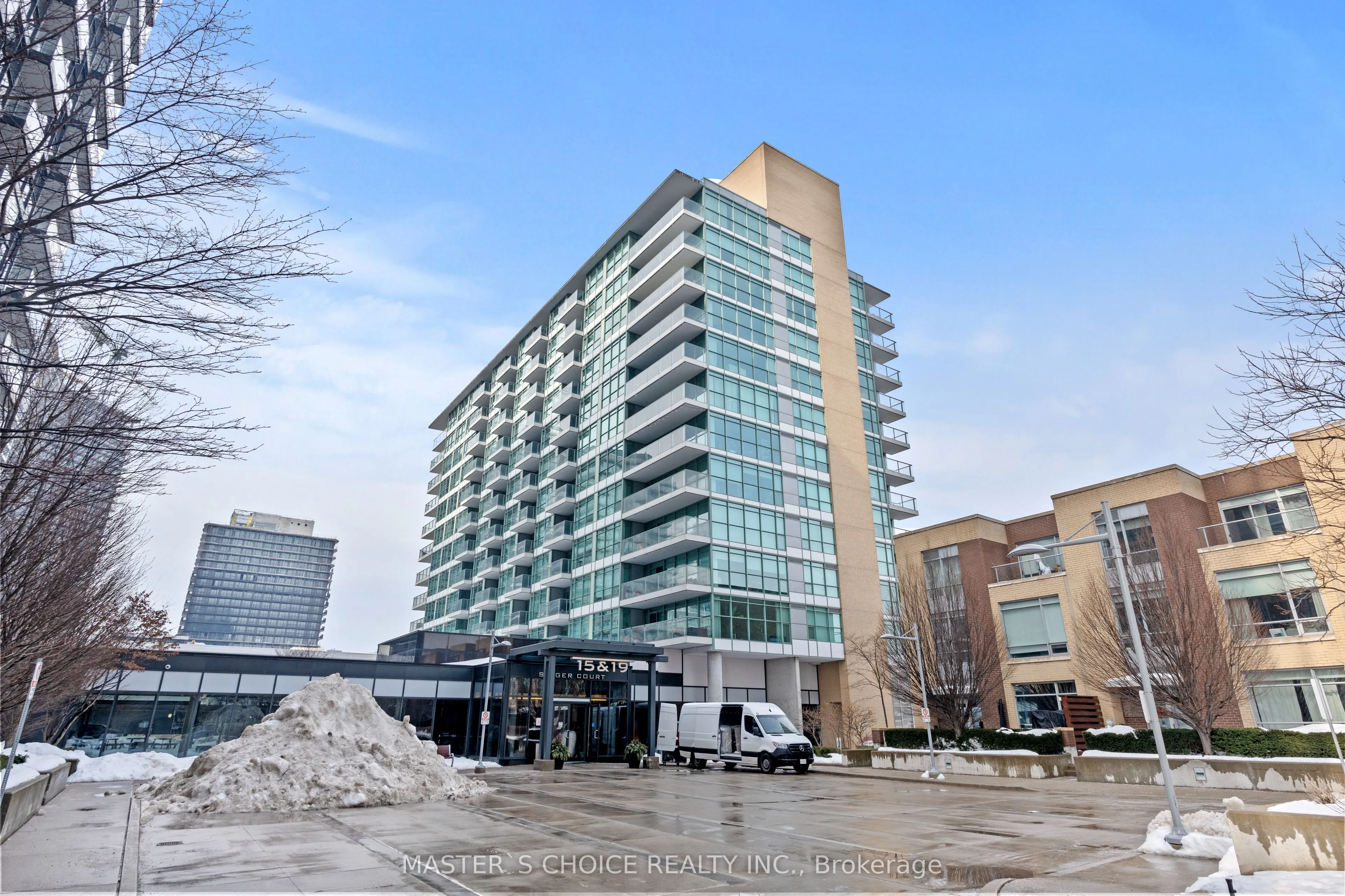 15 Singer Court, #912