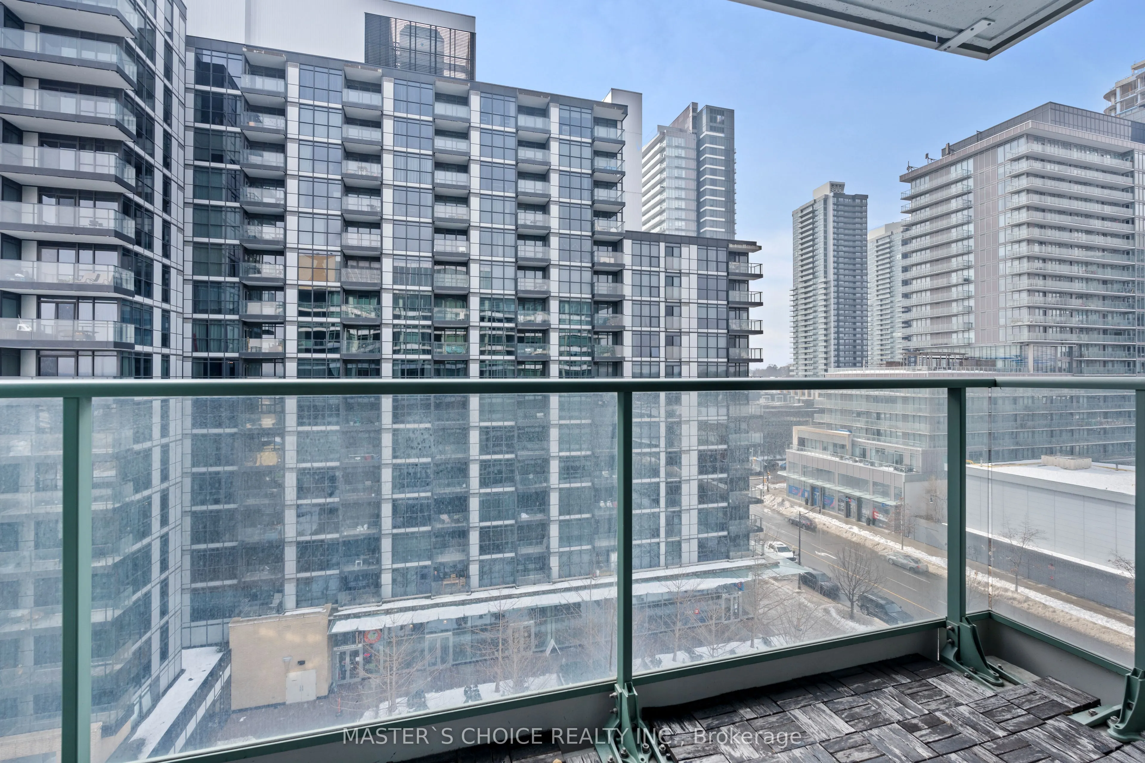 15 Singer Court, #912