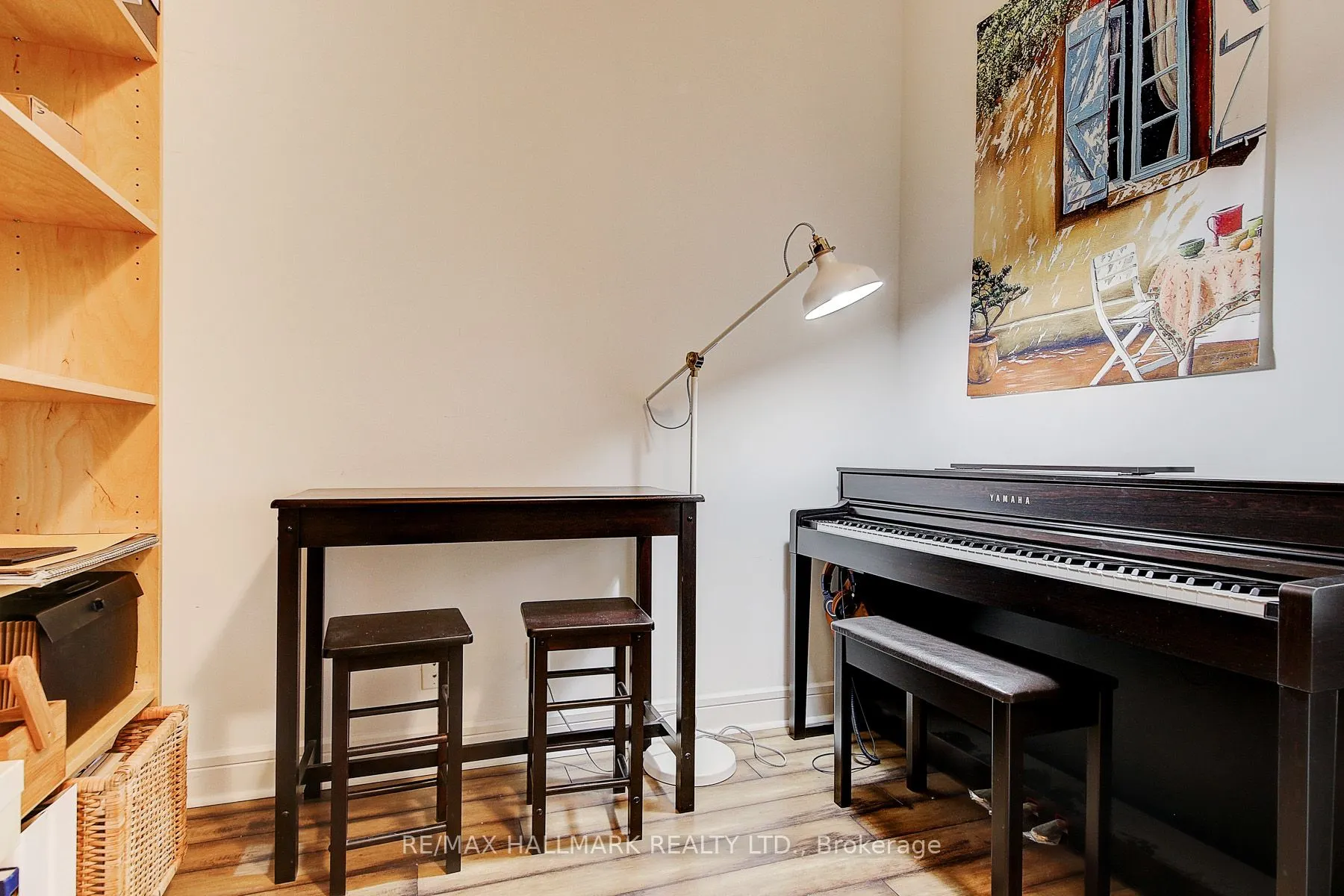 112 George Street, #727