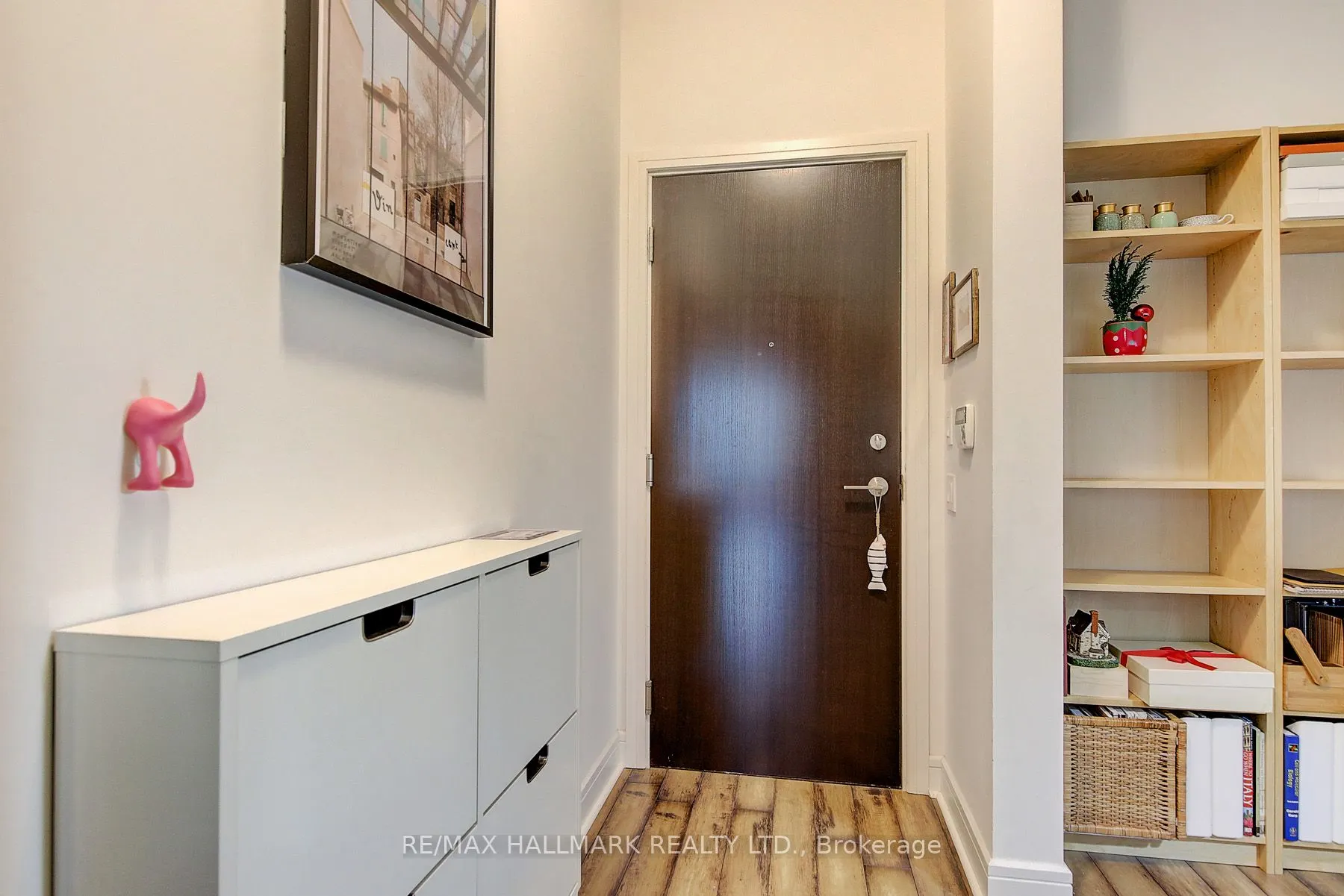 112 George Street, #727
