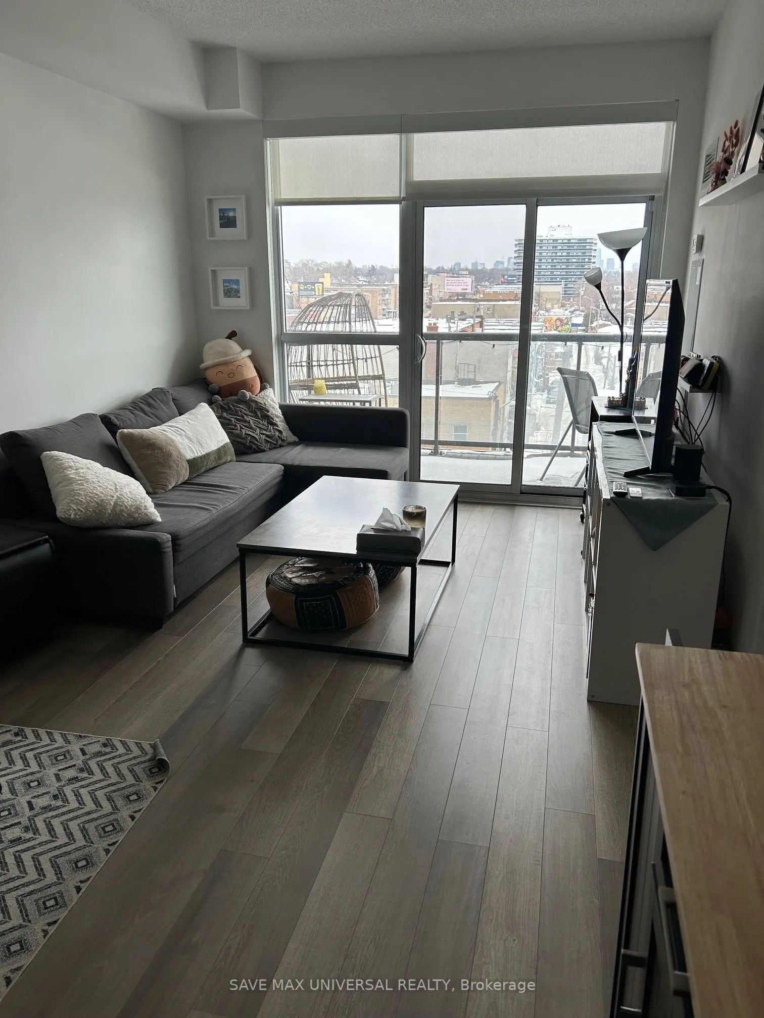 1603 Eglinton Avenue W, #401
