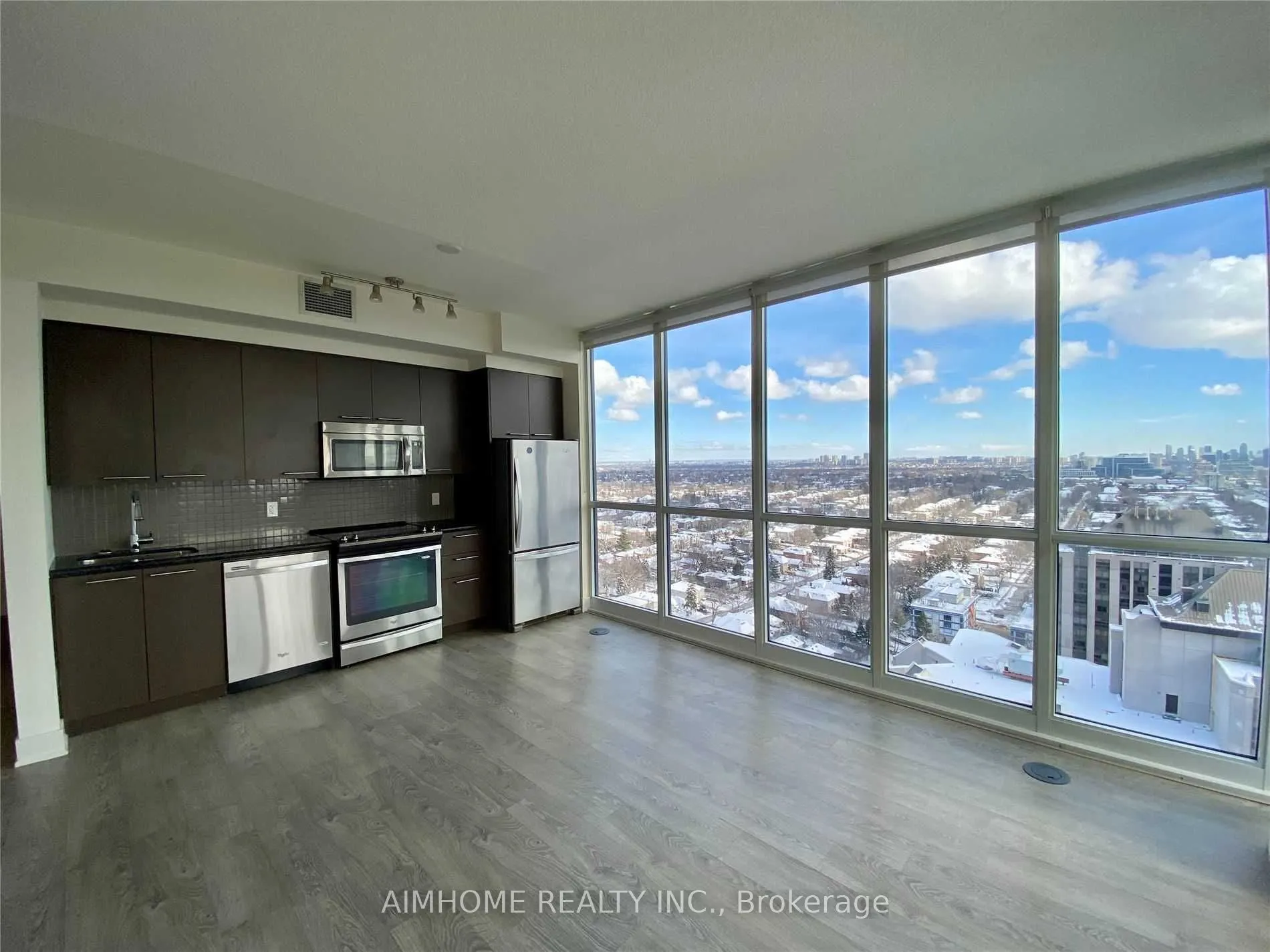 88 Sheppard Avenue E, #2502