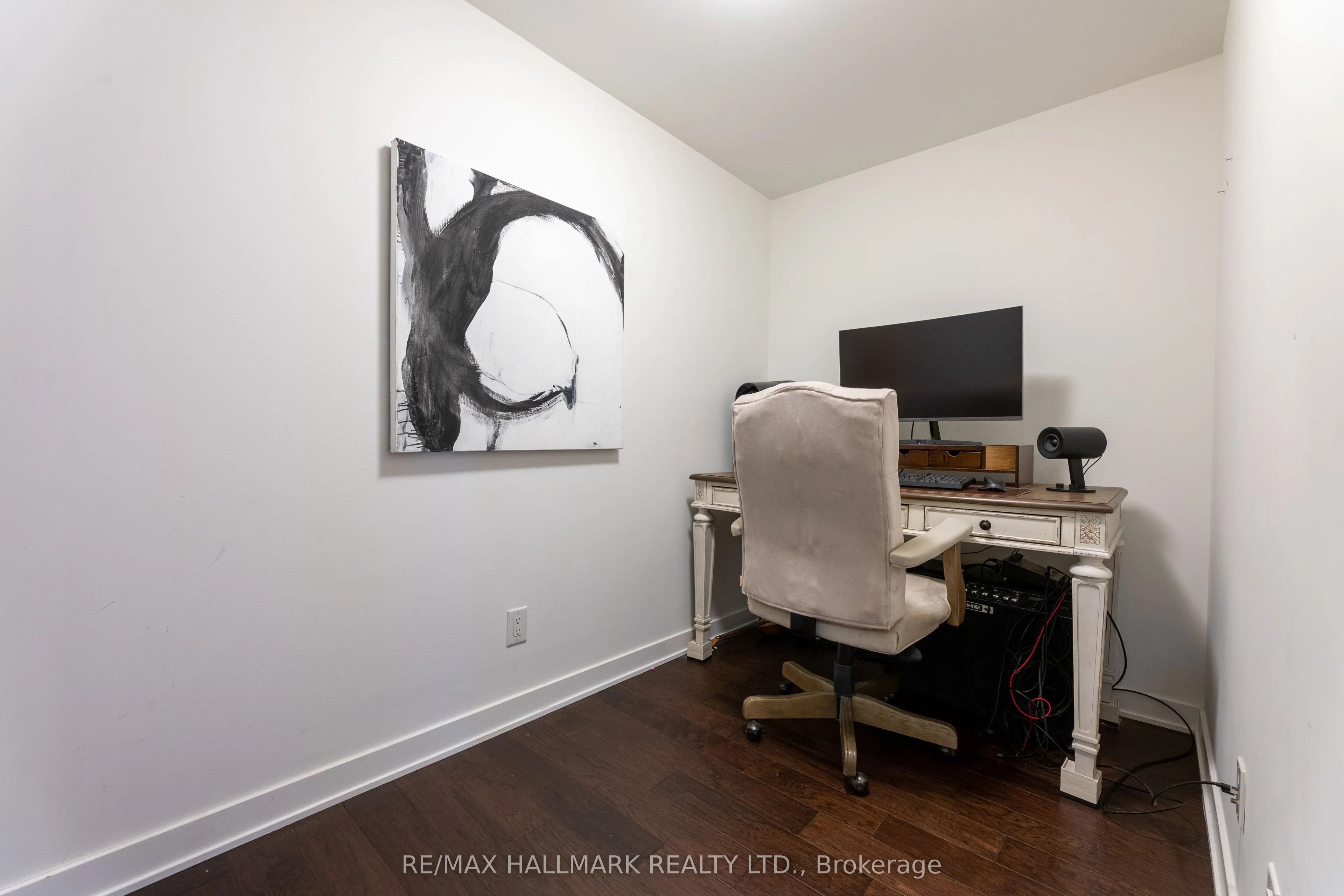 170 Sumach Street, #2101