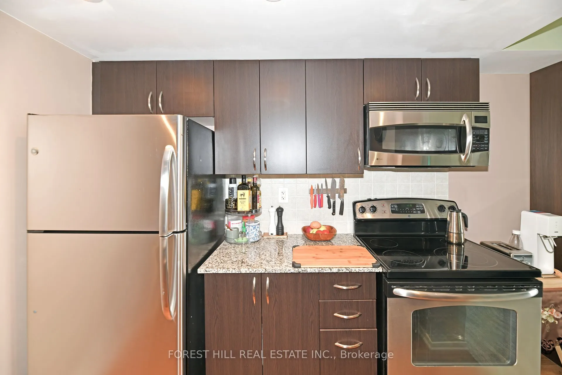 801 Sheppard Avenue W, #505