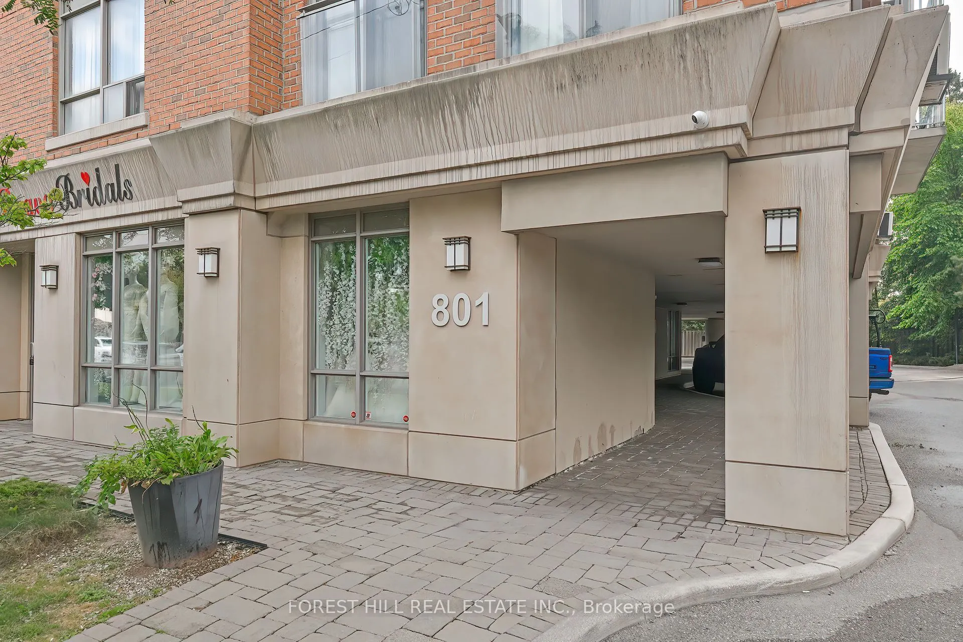 801 Sheppard Avenue W, #505