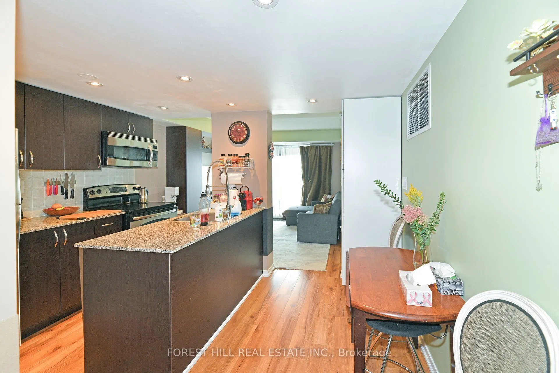 801 Sheppard Avenue W, #505