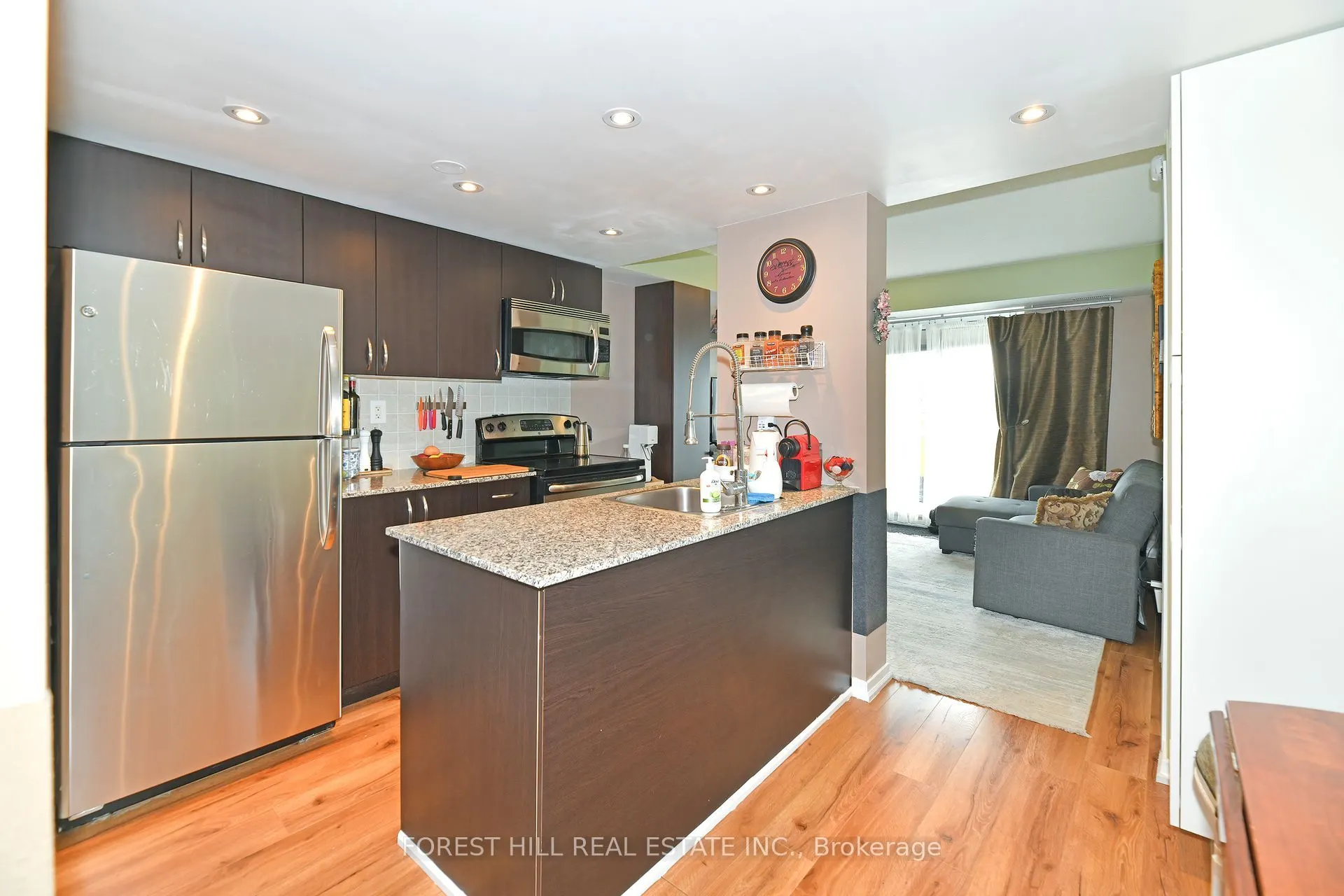 801 Sheppard Avenue W, #505